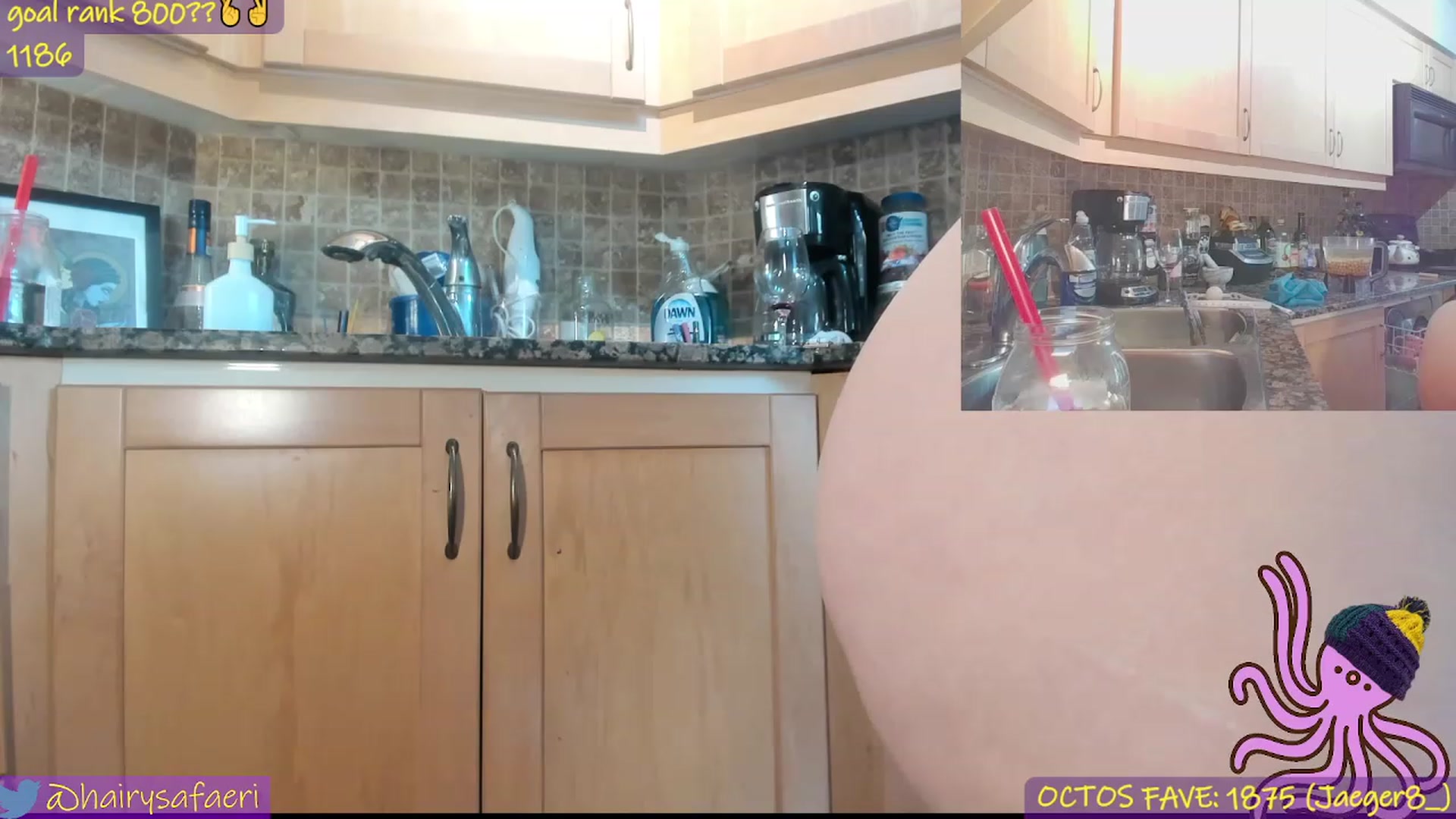 Gallery image thumbnail from HairySafaeri's myfreecams stream on, 05/31/2023, 19:59 image 10 of 20
