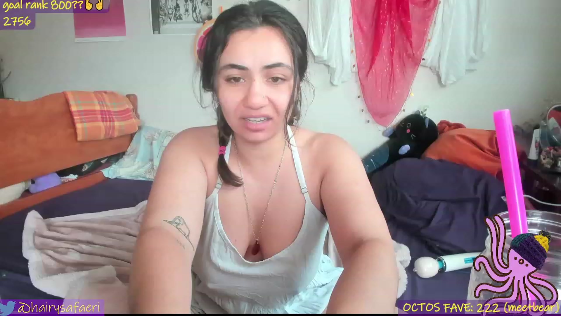 Gallery image thumbnail from HairySafaeri's myfreecams stream on, 06/05/2023, 18:46 image 5 of 20
