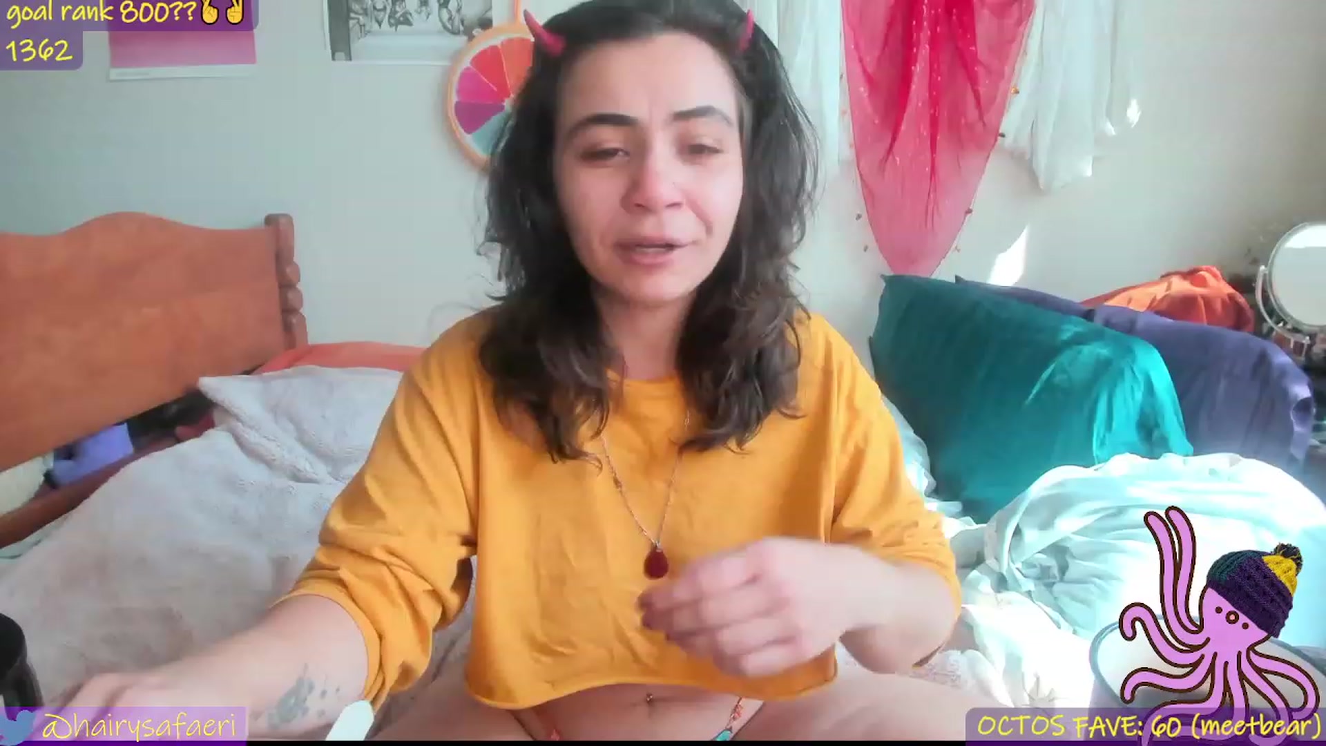 Gallery image thumbnail from HairySafaeri's myfreecams stream on, 06/10/2023, 14:40 image 6 of 20