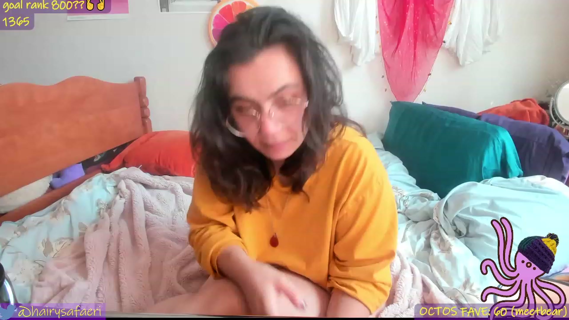 Gallery image thumbnail from HairySafaeri's myfreecams stream on, 06/10/2023, 15:24 image 1 of 20