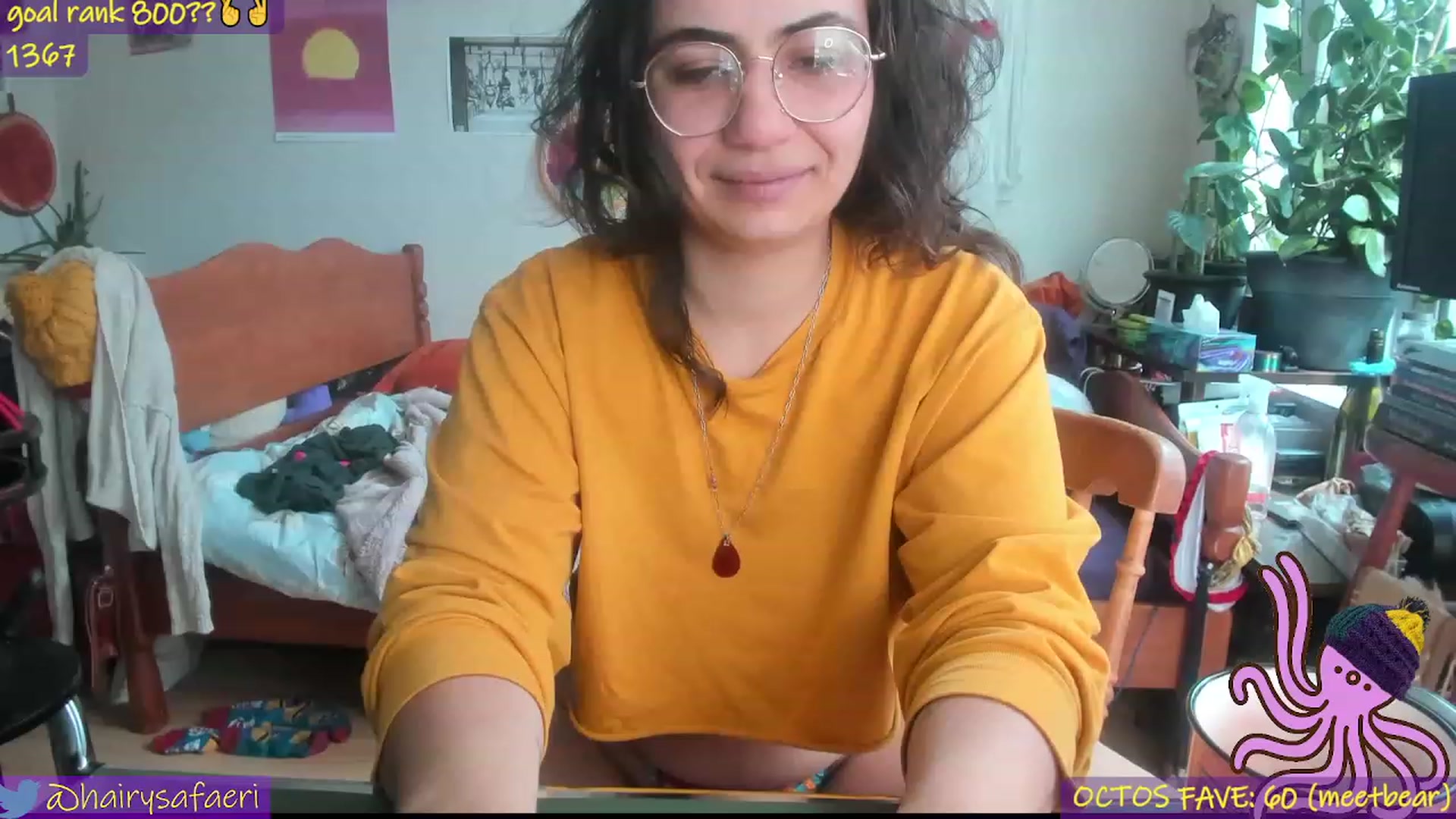 Gallery image thumbnail from HairySafaeri's myfreecams stream on, 06/10/2023, 16:40 image 2 of 20