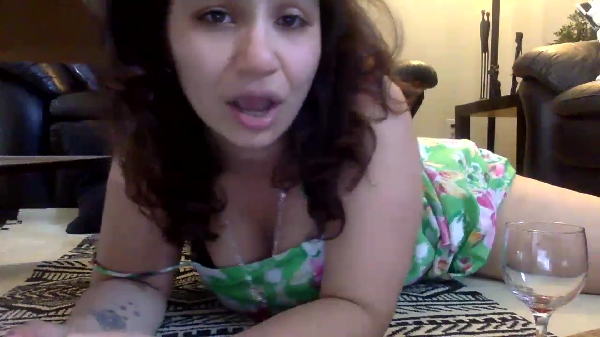 Gallery image thumbnail from HairySafaeri's myfreecams stream on, 06/19/2023, 21:25 image 4 of 20