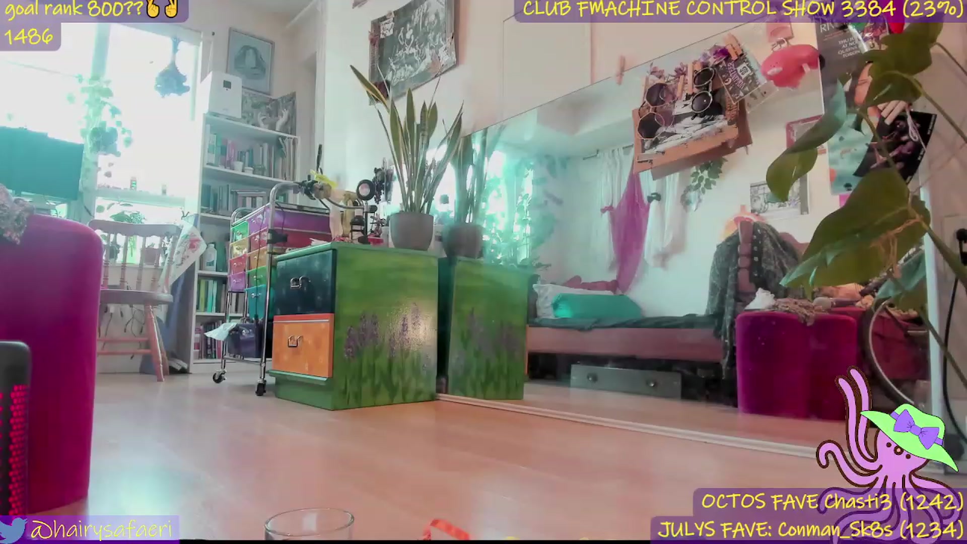 Gallery image thumbnail from HairySafaeri's myfreecams stream on, 07/27/2023, 21:15 image 17 of 20