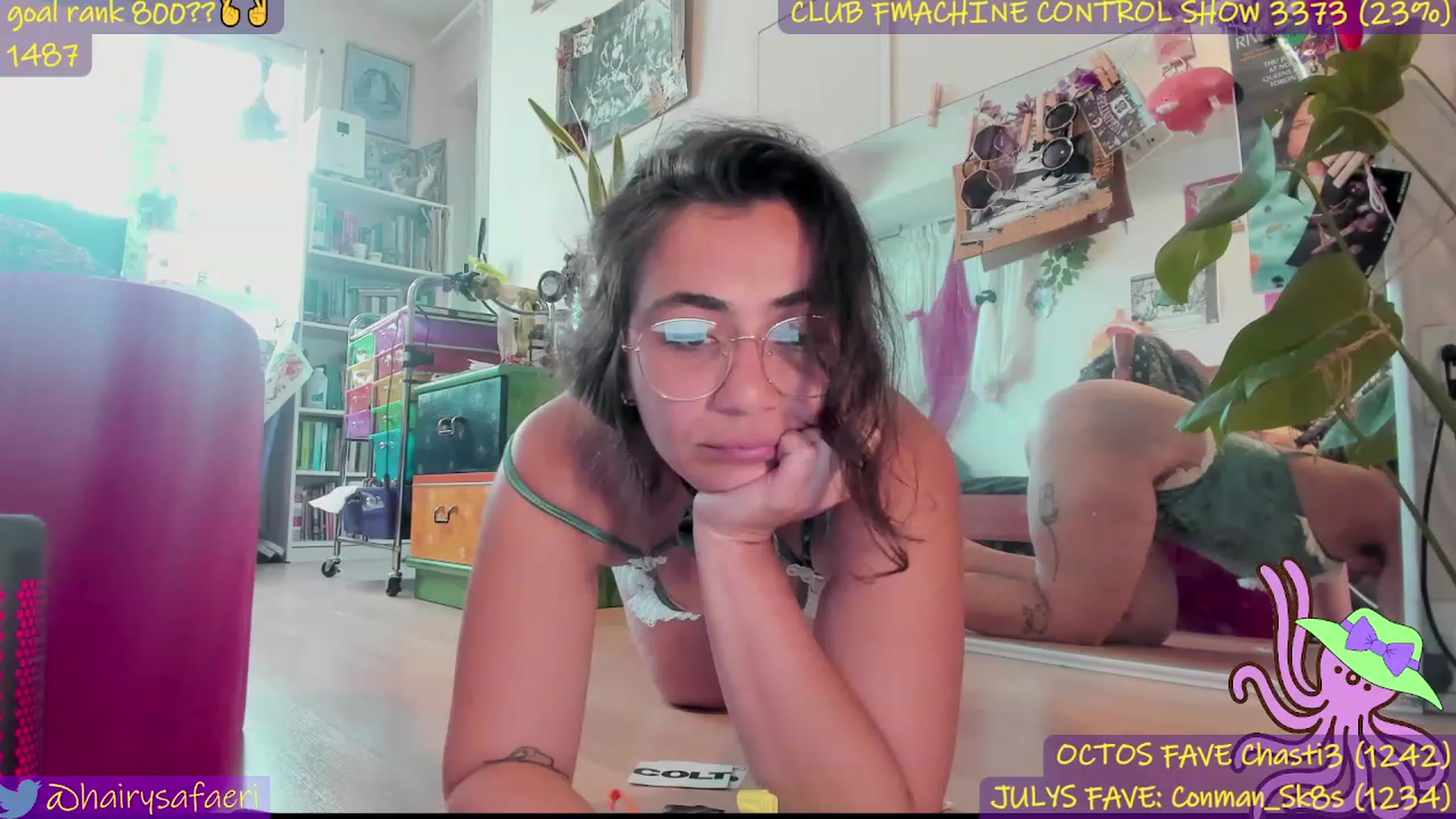 Gallery image thumbnail from HairySafaeri's myfreecams stream on, 07/27/2023, 21:15 image 19 of 20