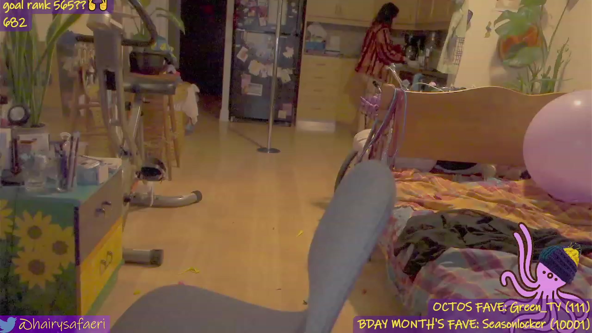Gallery image thumbnail from HairySafaeri's myfreecams stream on, 10/20/2023, 10:39 image 12 of 20