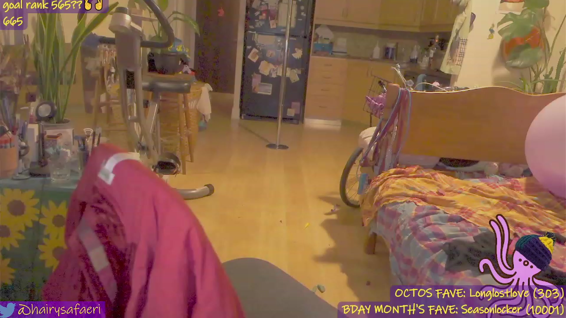 Gallery image thumbnail from HairySafaeri's myfreecams stream on, 10/20/2023, 12:06 image 6 of 20