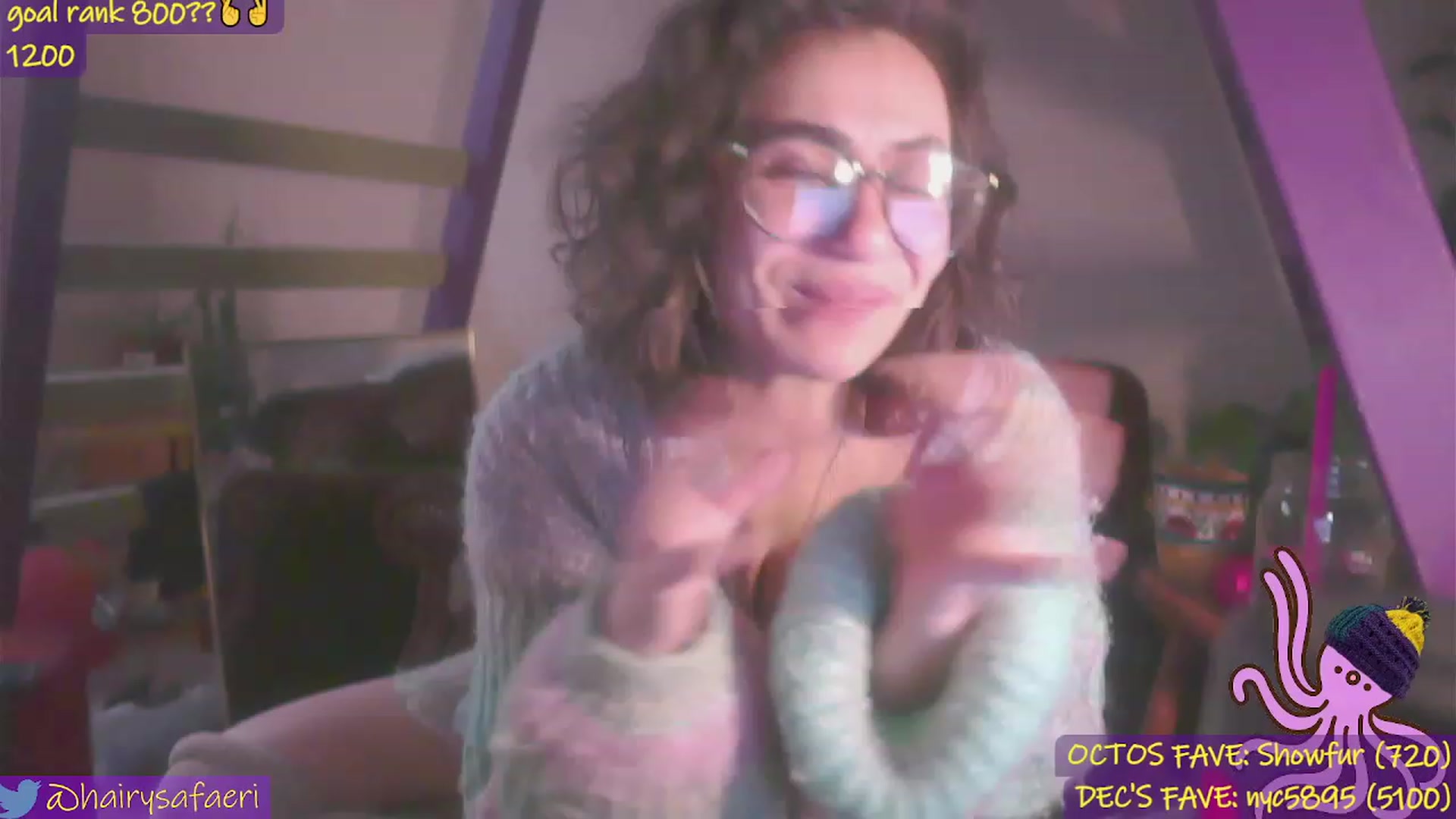 Gallery image thumbnail from HairySafaeri's myfreecams stream on, 12/26/2023, 01:41 image 10 of 20