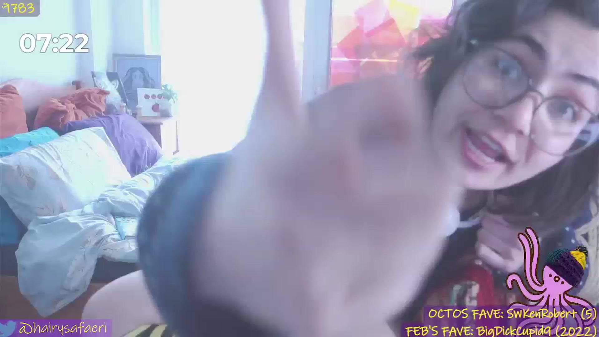 Gallery image thumbnail from HairySafaeri's myfreecams stream on, 02/07/2024, 17:48 image 10 of 20