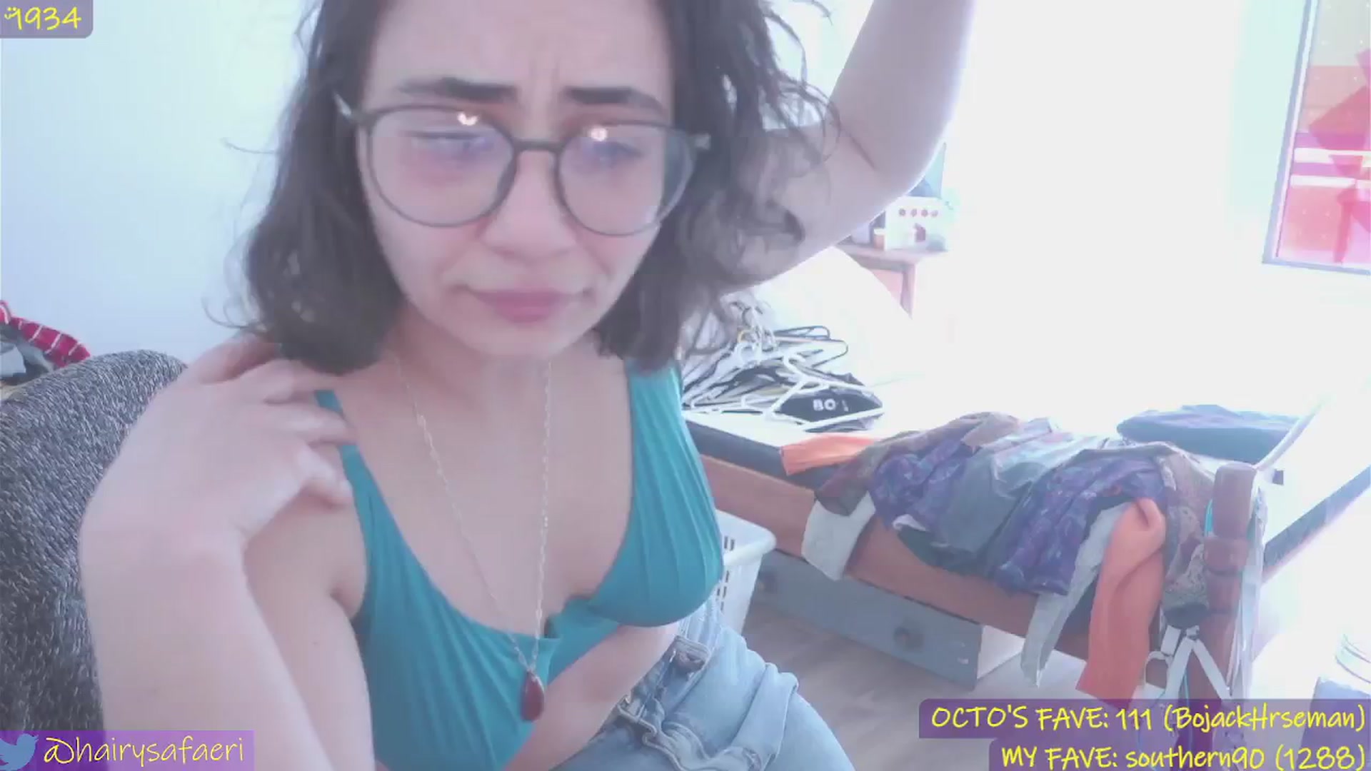 Gallery image thumbnail from HairySafaeri's myfreecams stream on, 03/17/2024, 17:31 image 13 of 20