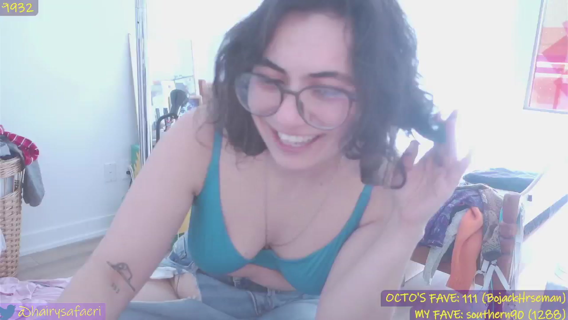 Gallery image thumbnail from HairySafaeri's myfreecams stream on, 03/17/2024, 17:31 image 7 of 20