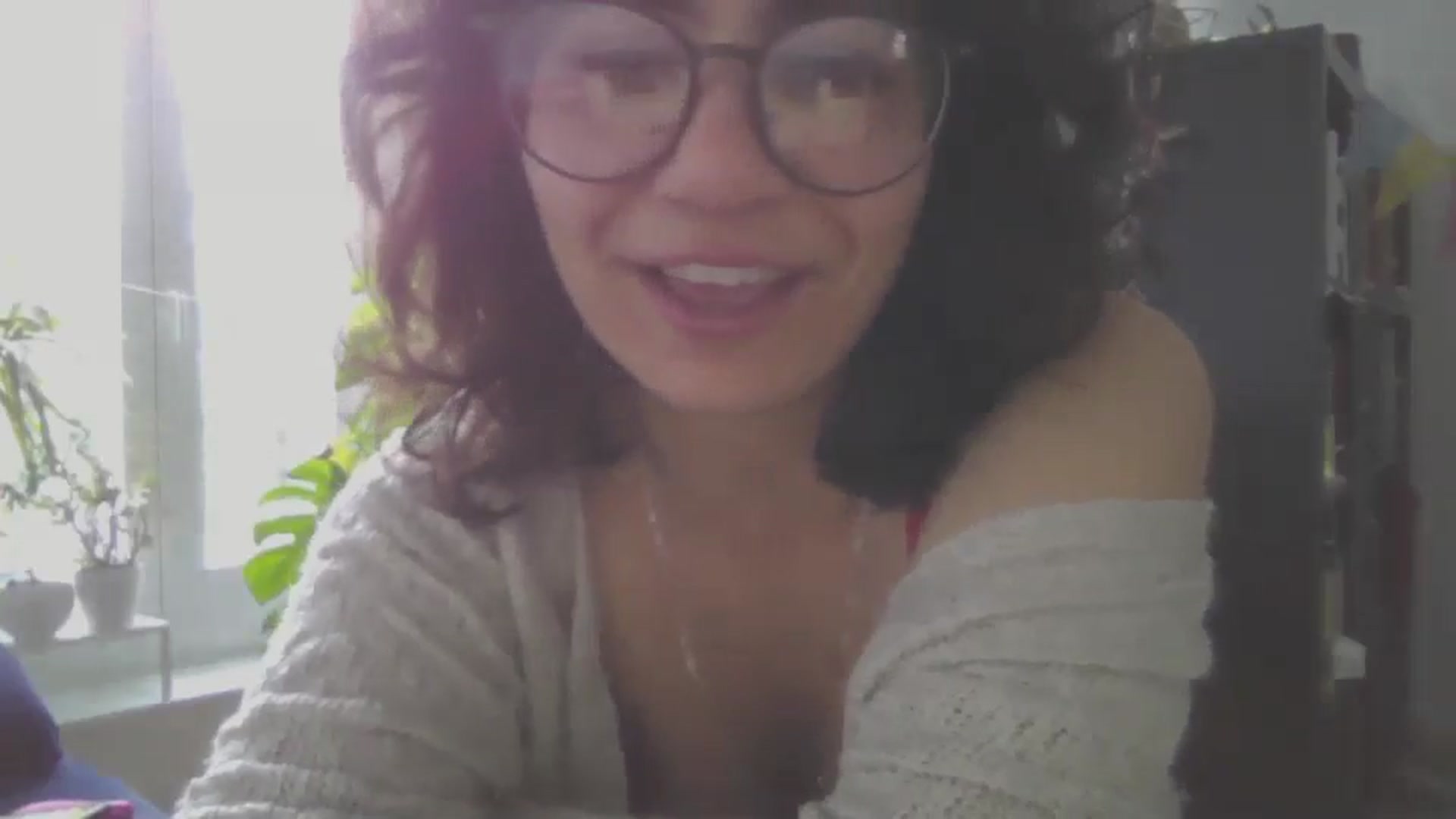 Gallery image thumbnail from HairySafaeri's myfreecams stream on, 05/19/2024, 11:39 image 3 of 20