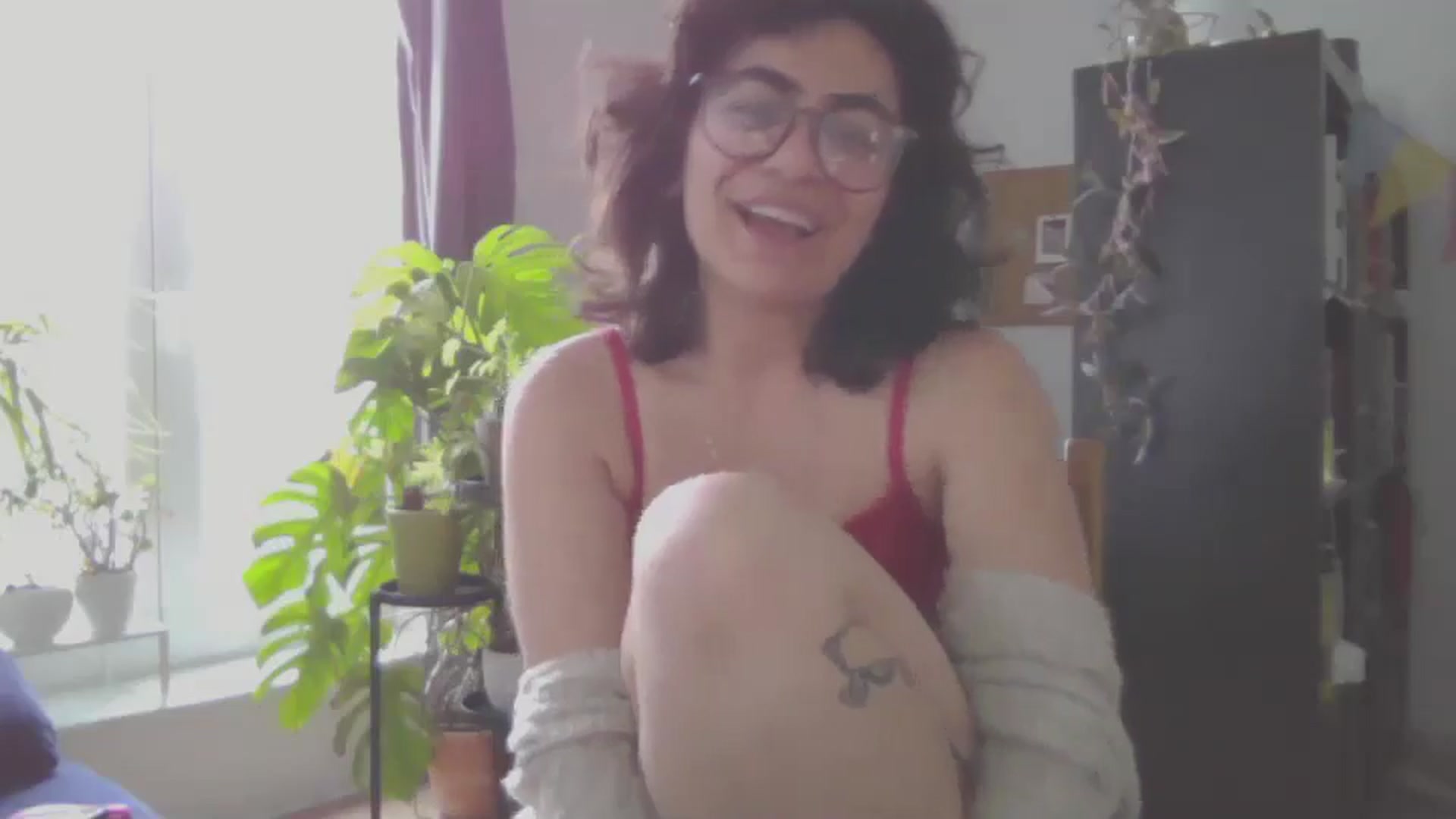 Gallery image thumbnail from HairySafaeri's myfreecams stream on, 05/19/2024, 11:39 image 9 of 20