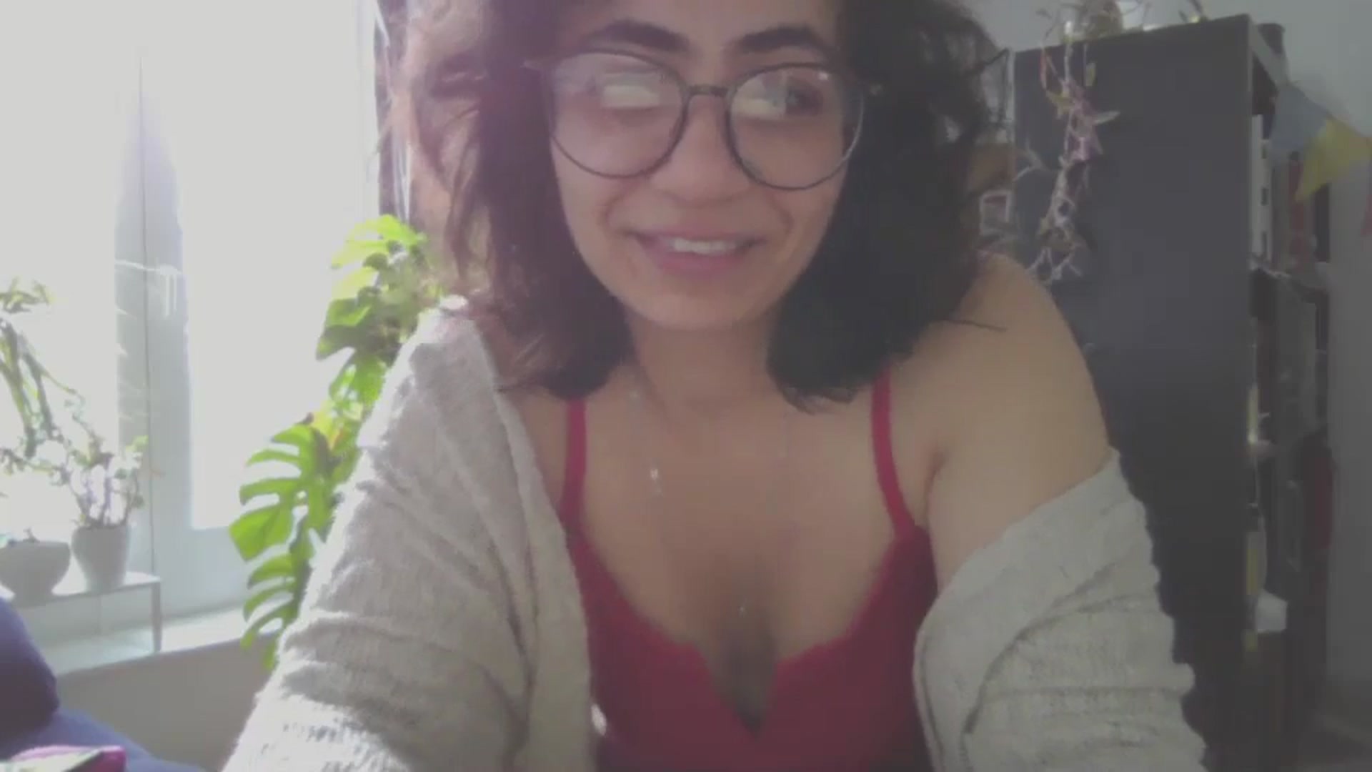 Gallery image thumbnail from HairySafaeri's myfreecams stream on, 05/19/2024, 11:39 image 2 of 20