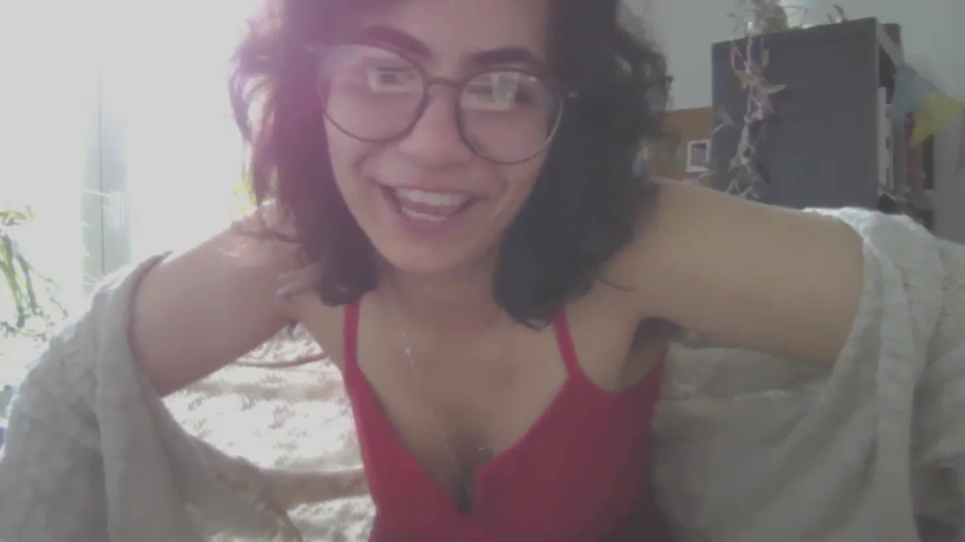 Gallery image thumbnail from HairySafaeri's myfreecams stream on, 05/19/2024, 11:39 image 4 of 20