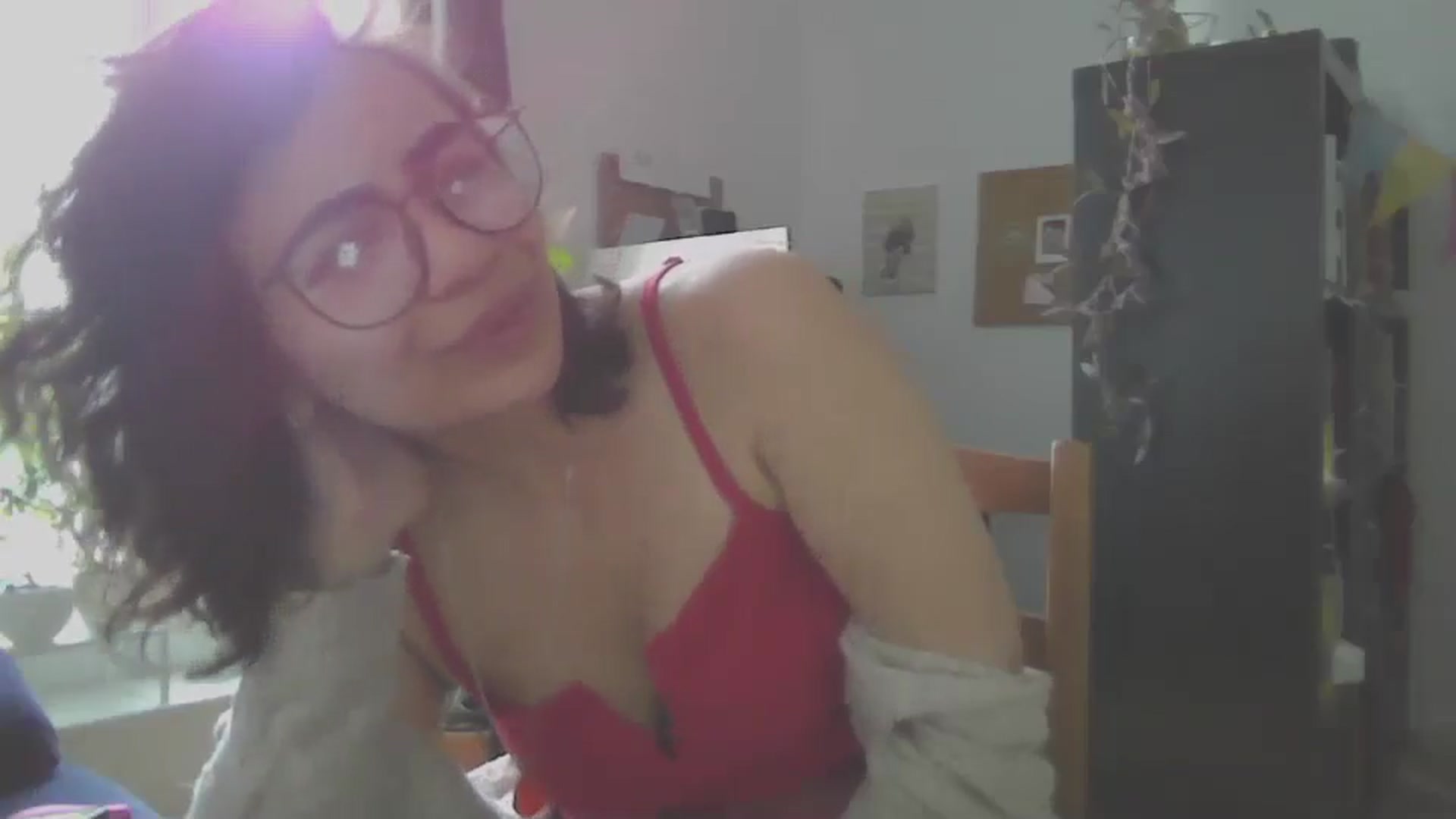 Gallery image thumbnail from HairySafaeri's myfreecams stream on, 05/19/2024, 11:39 image 5 of 20