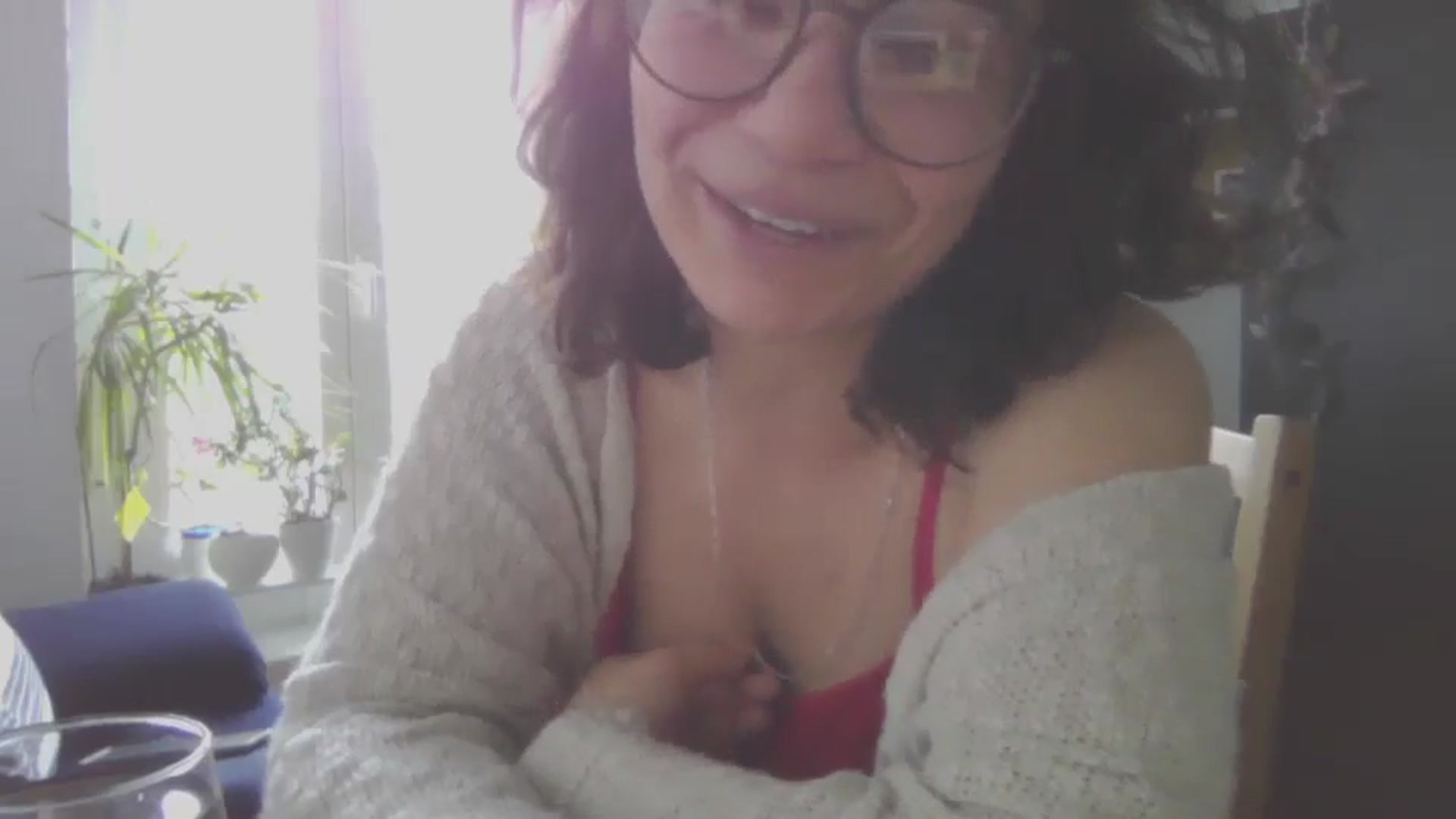 Gallery image thumbnail from HairySafaeri's myfreecams stream on, 05/19/2024, 12:45 image 5 of 20