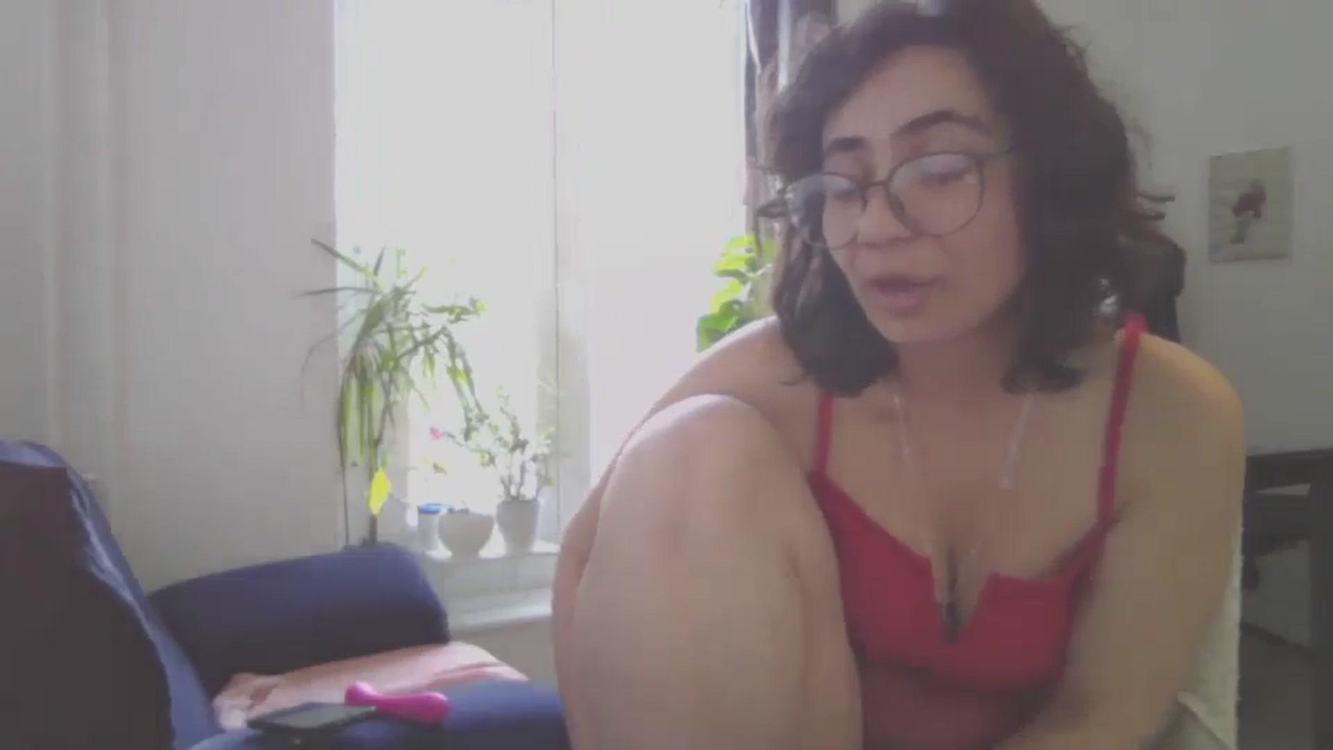 Gallery image thumbnail from HairySafaeri's myfreecams stream on, 05/19/2024, 16:00 image 13 of 20