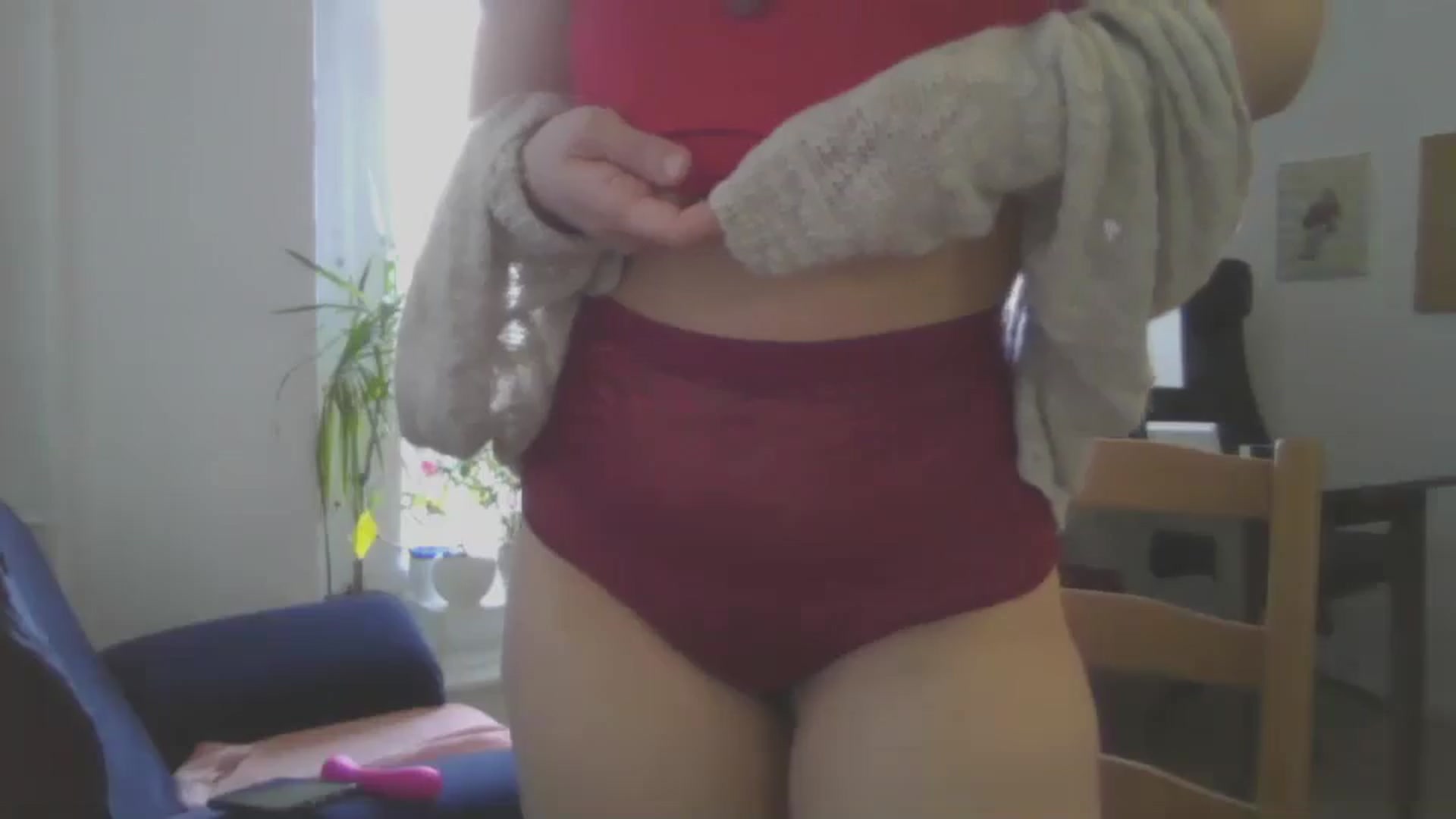 Gallery image thumbnail from HairySafaeri's myfreecams stream on, 05/19/2024, 16:00 image 11 of 20