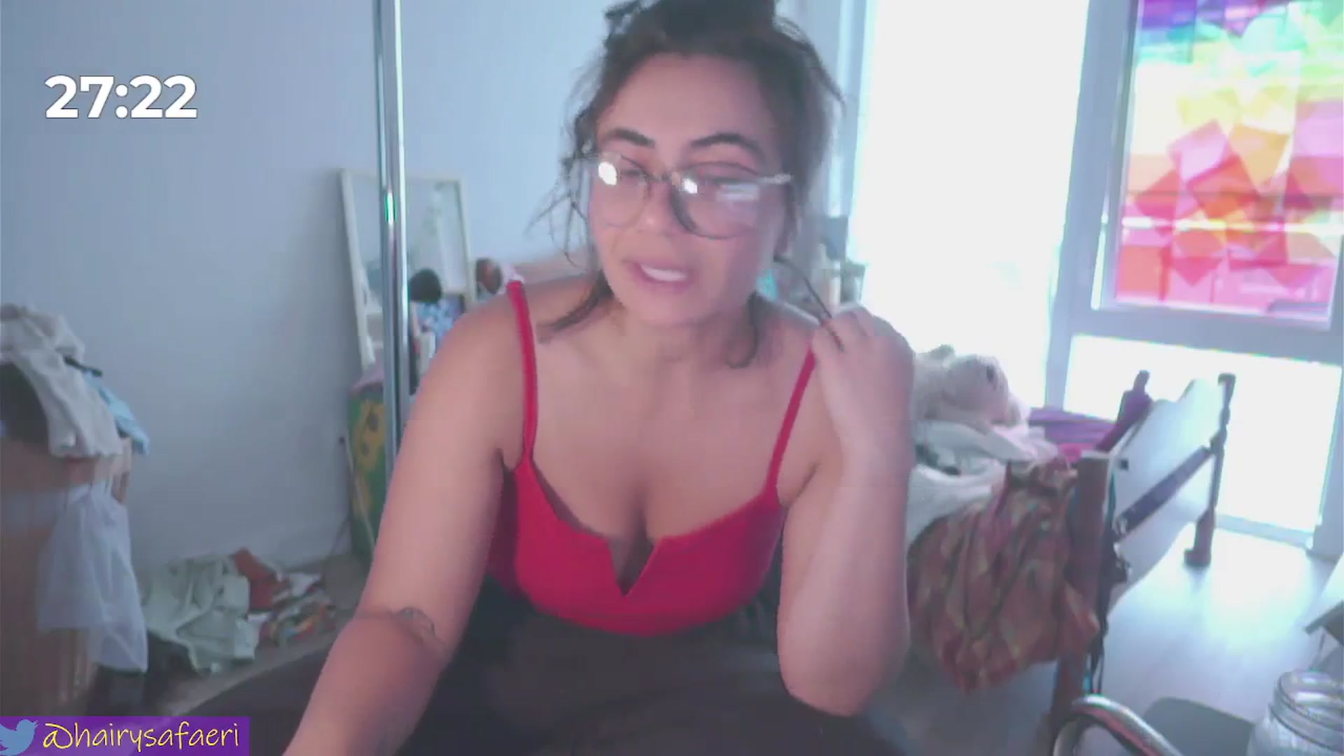 Gallery image thumbnail from HairySafaeri's myfreecams stream on, 06/10/2024, 15:09 image 17 of 20