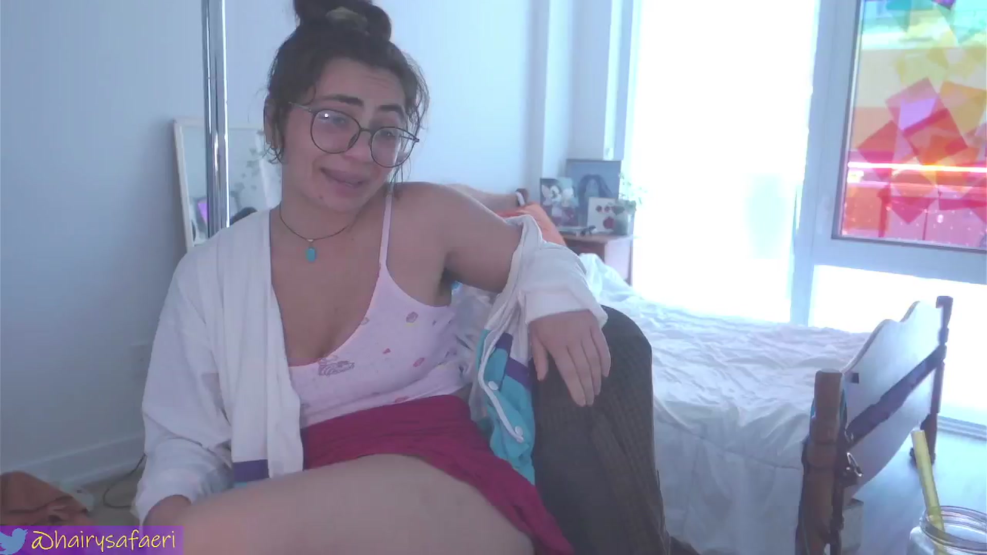 Gallery image thumbnail from HairySafaeri's myfreecams stream on, 06/12/2024, 18:05 image 8 of 20