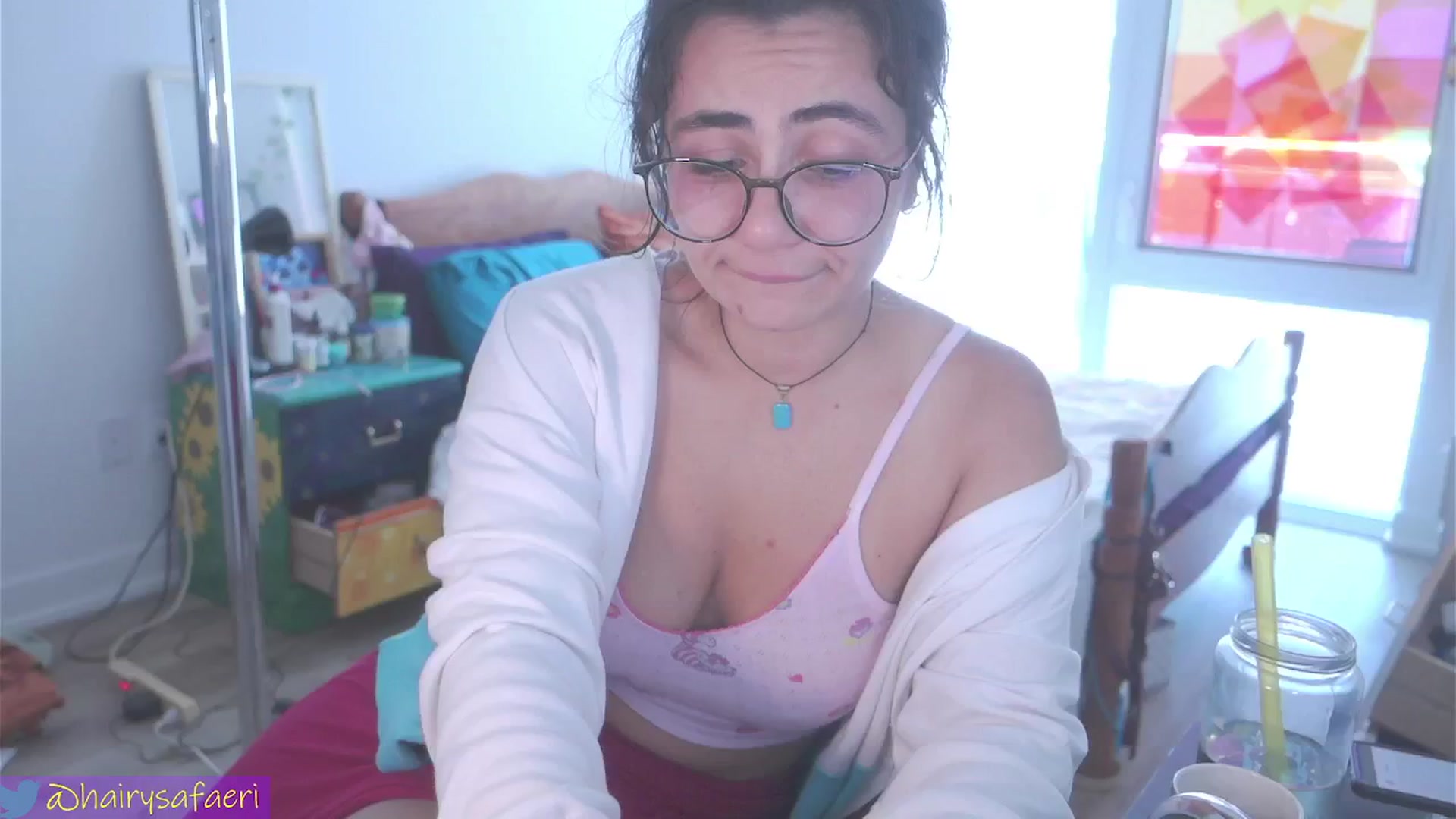 Gallery image thumbnail from HairySafaeri's myfreecams stream on, 06/12/2024, 18:05 image 17 of 20