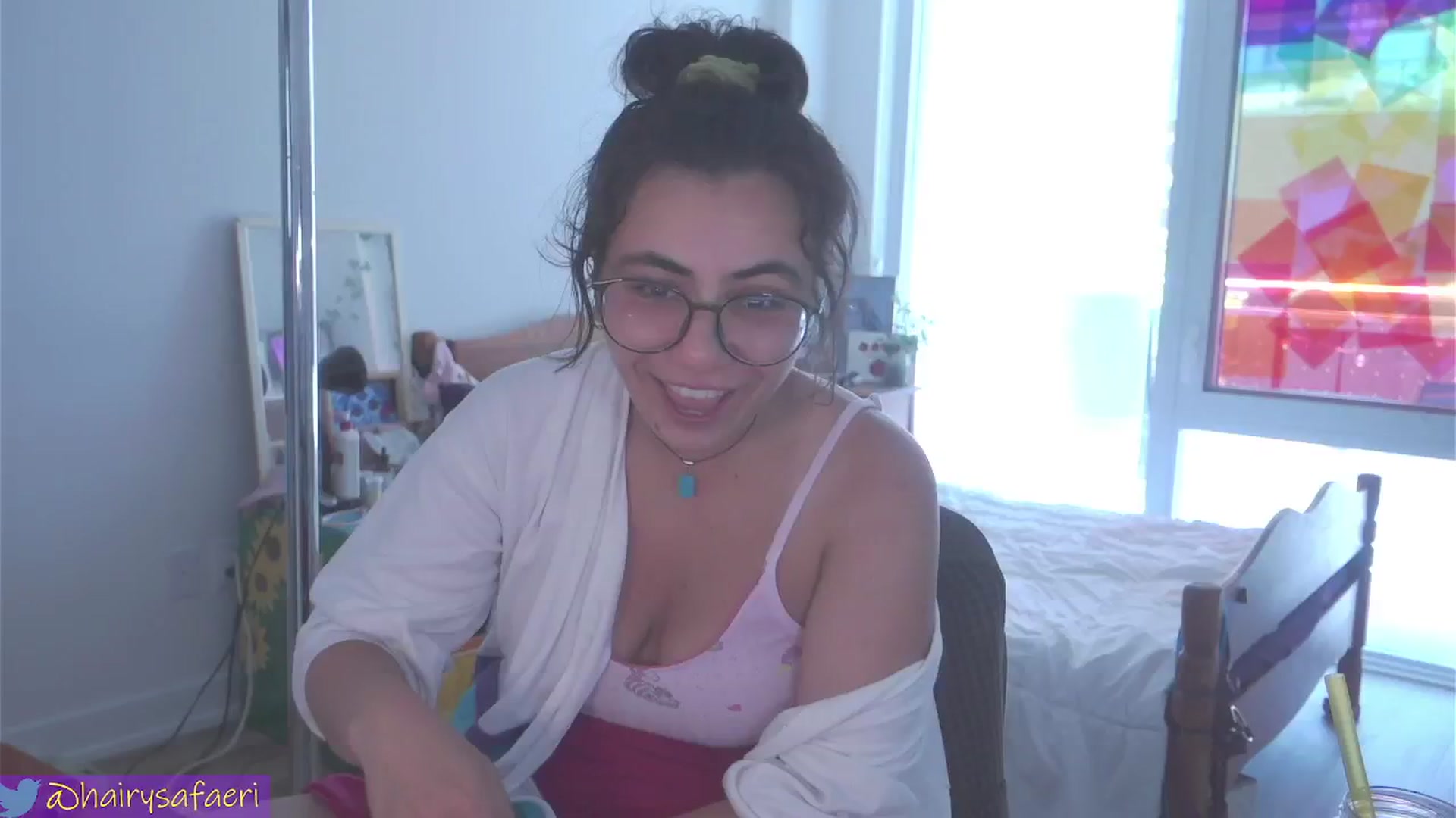 Gallery image thumbnail from HairySafaeri's myfreecams stream on, 06/12/2024, 18:05 image 4 of 20