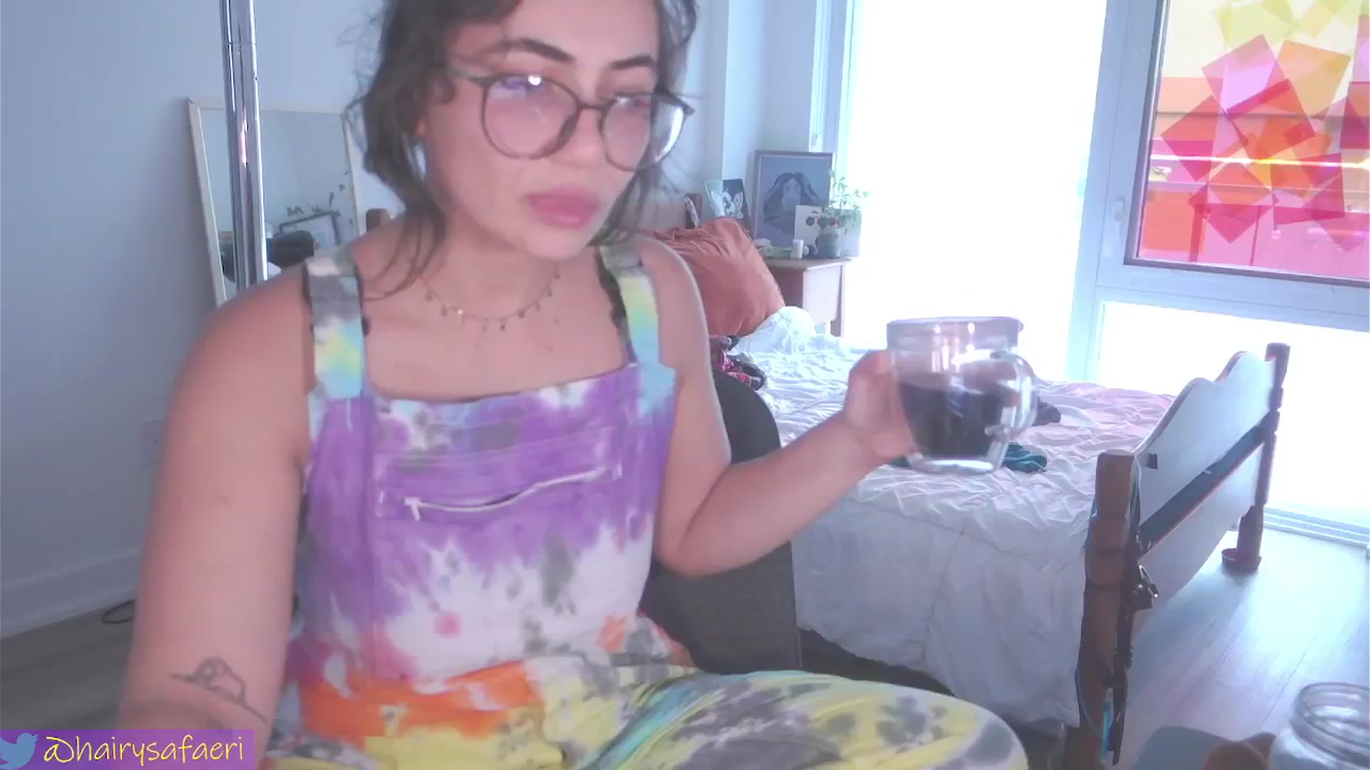 Gallery image thumbnail from HairySafaeri's myfreecams stream on, 06/26/2024, 20:07 image 10 of 20