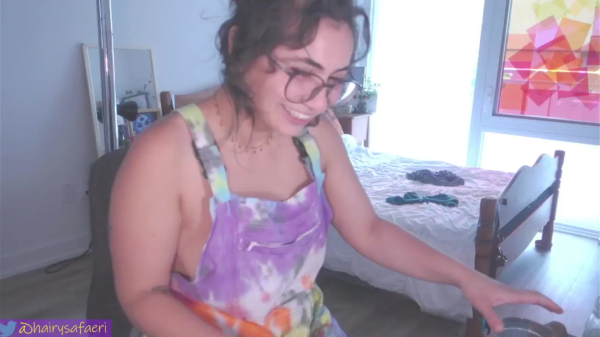 Gallery image thumbnail from HairySafaeri's myfreecams stream on, 06/26/2024, 20:07 image 13 of 20