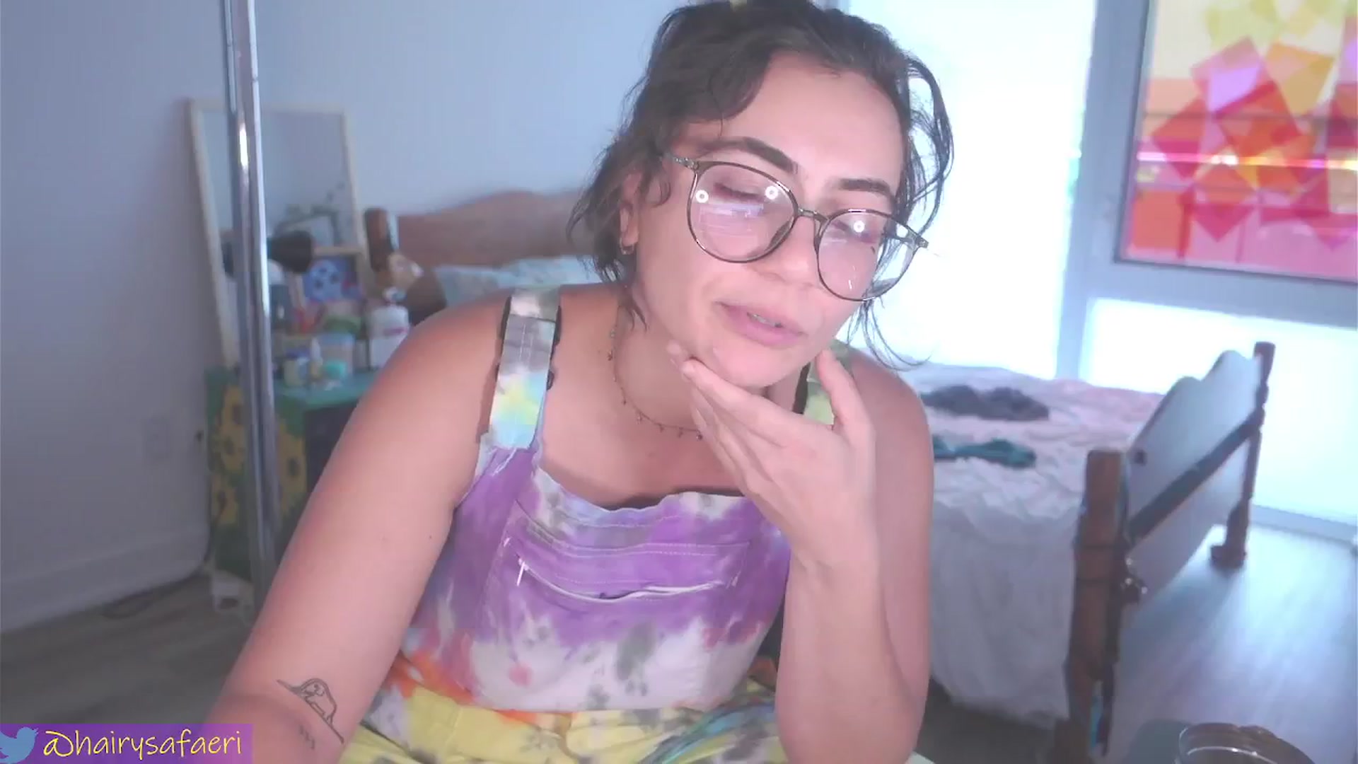 Gallery image thumbnail from HairySafaeri's myfreecams stream on, 06/26/2024, 20:07 image 15 of 20