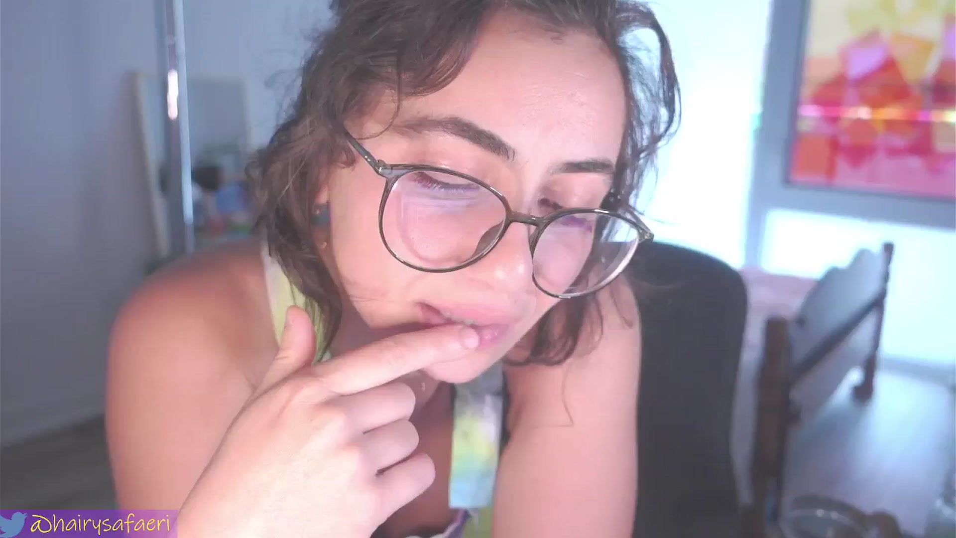Gallery image thumbnail from HairySafaeri's myfreecams stream on, 06/26/2024, 20:07 image 12 of 20
