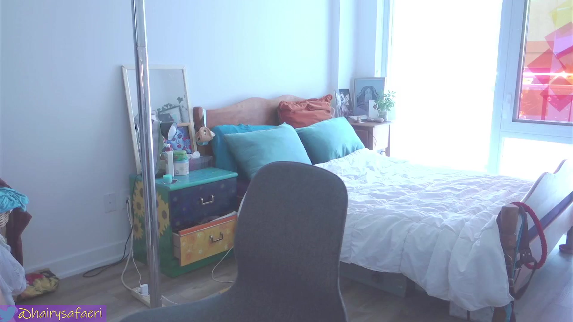 Gallery image thumbnail from HairySafaeri's myfreecams stream on, 07/08/2024, 18:10 image 4 of 20