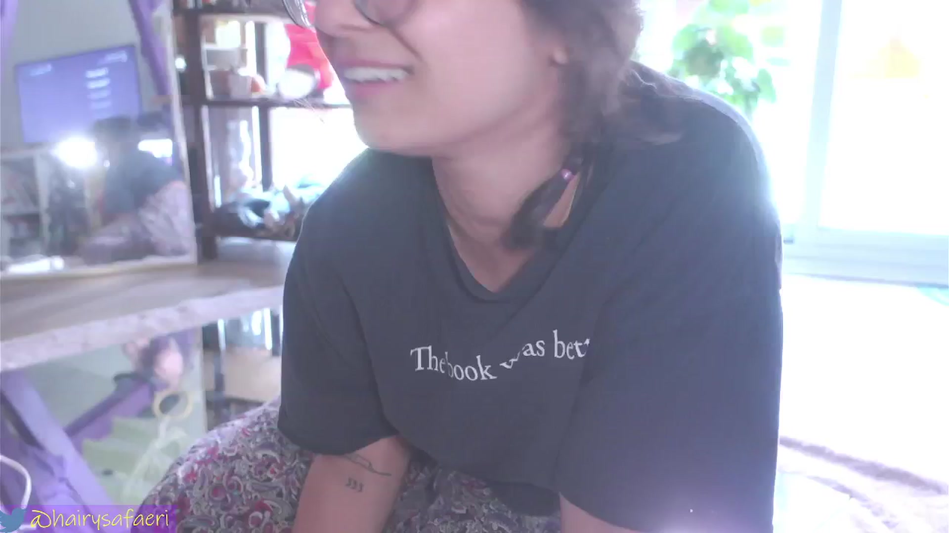 Gallery image thumbnail from HairySafaeri's myfreecams stream on, 07/23/2024, 19:10 image 20 of 20