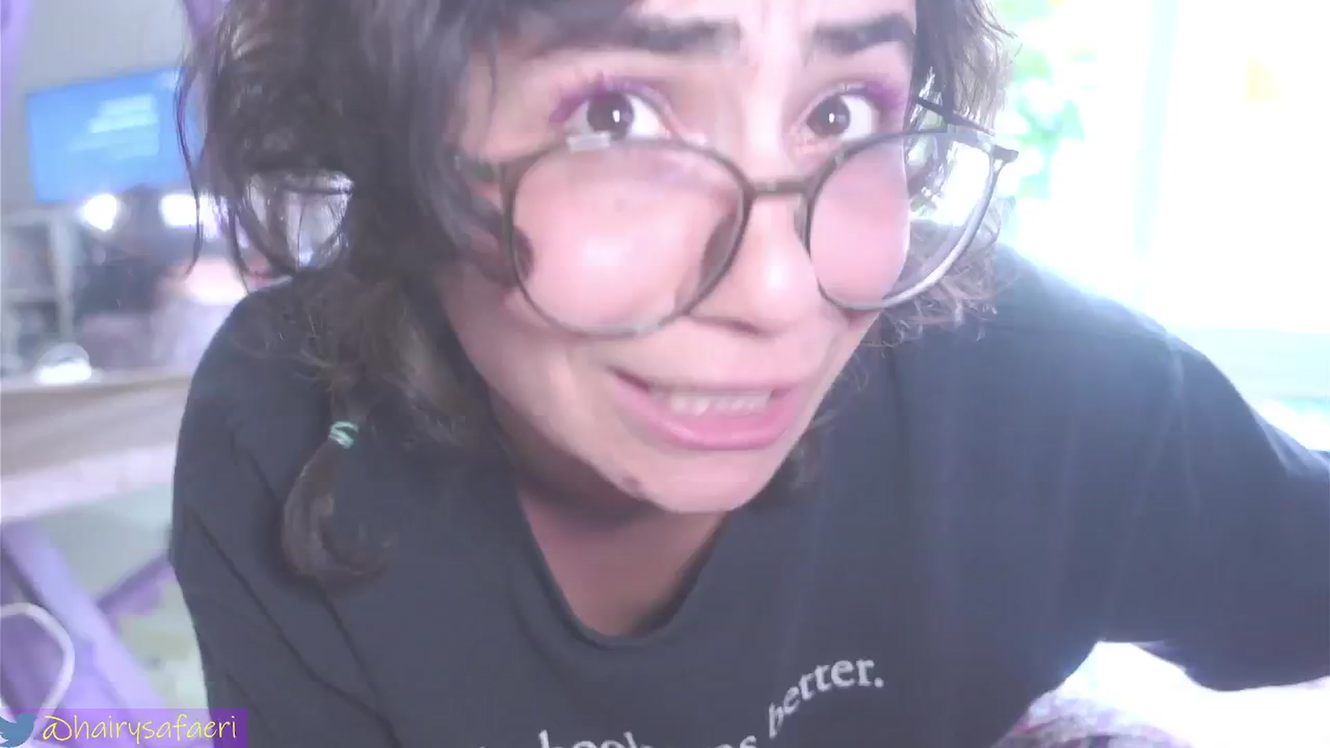 Gallery image thumbnail from HairySafaeri's myfreecams stream on, 07/23/2024, 19:10 image 6 of 20