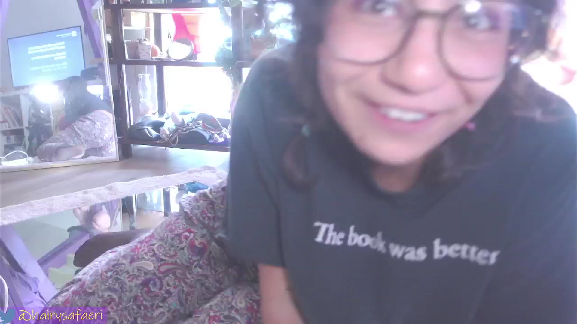 Gallery image thumbnail from HairySafaeri's myfreecams stream on, 07/23/2024, 19:10 image 15 of 20