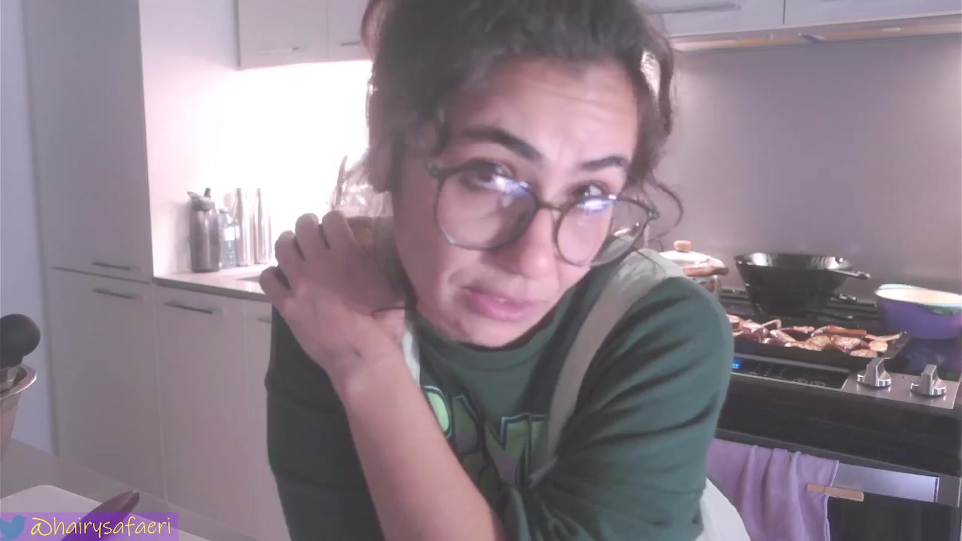 Gallery image thumbnail from HairySafaeri's myfreecams stream on, 07/24/2024, 22:14 image 9 of 20