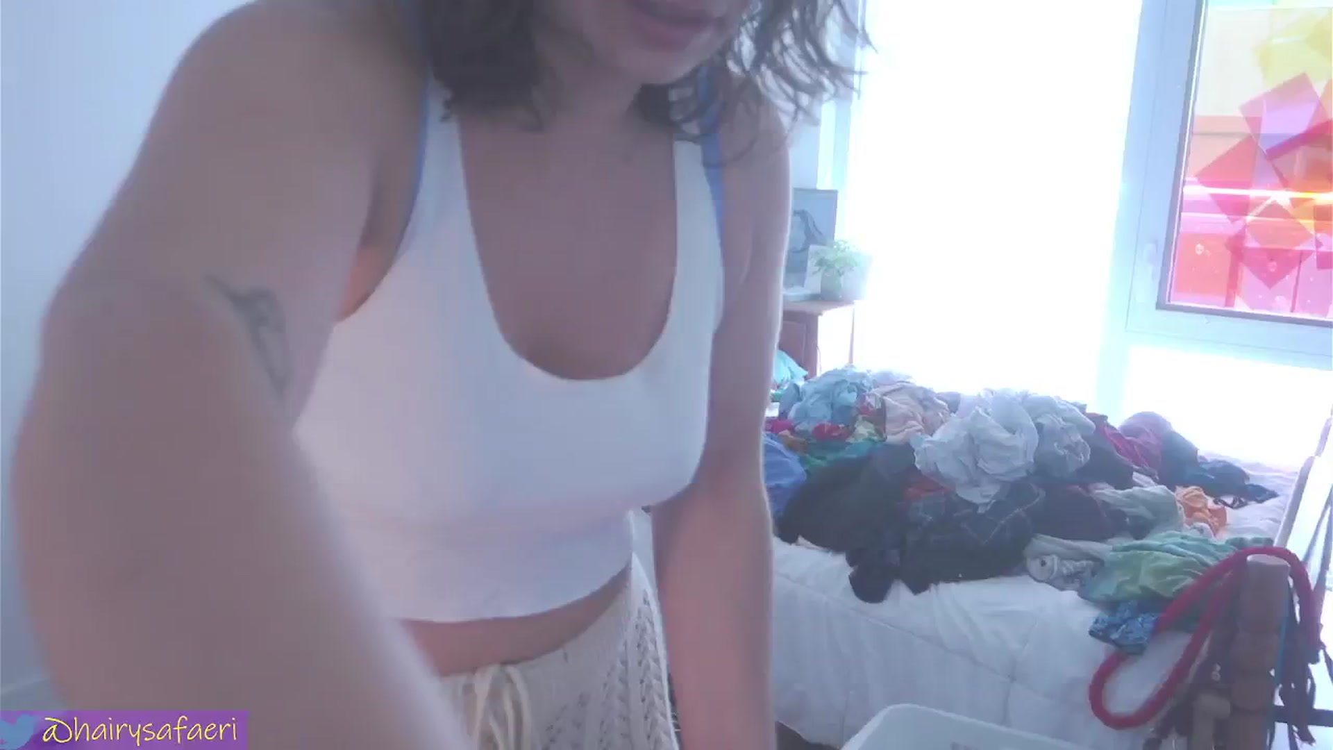 Gallery image thumbnail from HairySafaeri's myfreecams stream on, 07/30/2024, 15:55 image 13 of 20