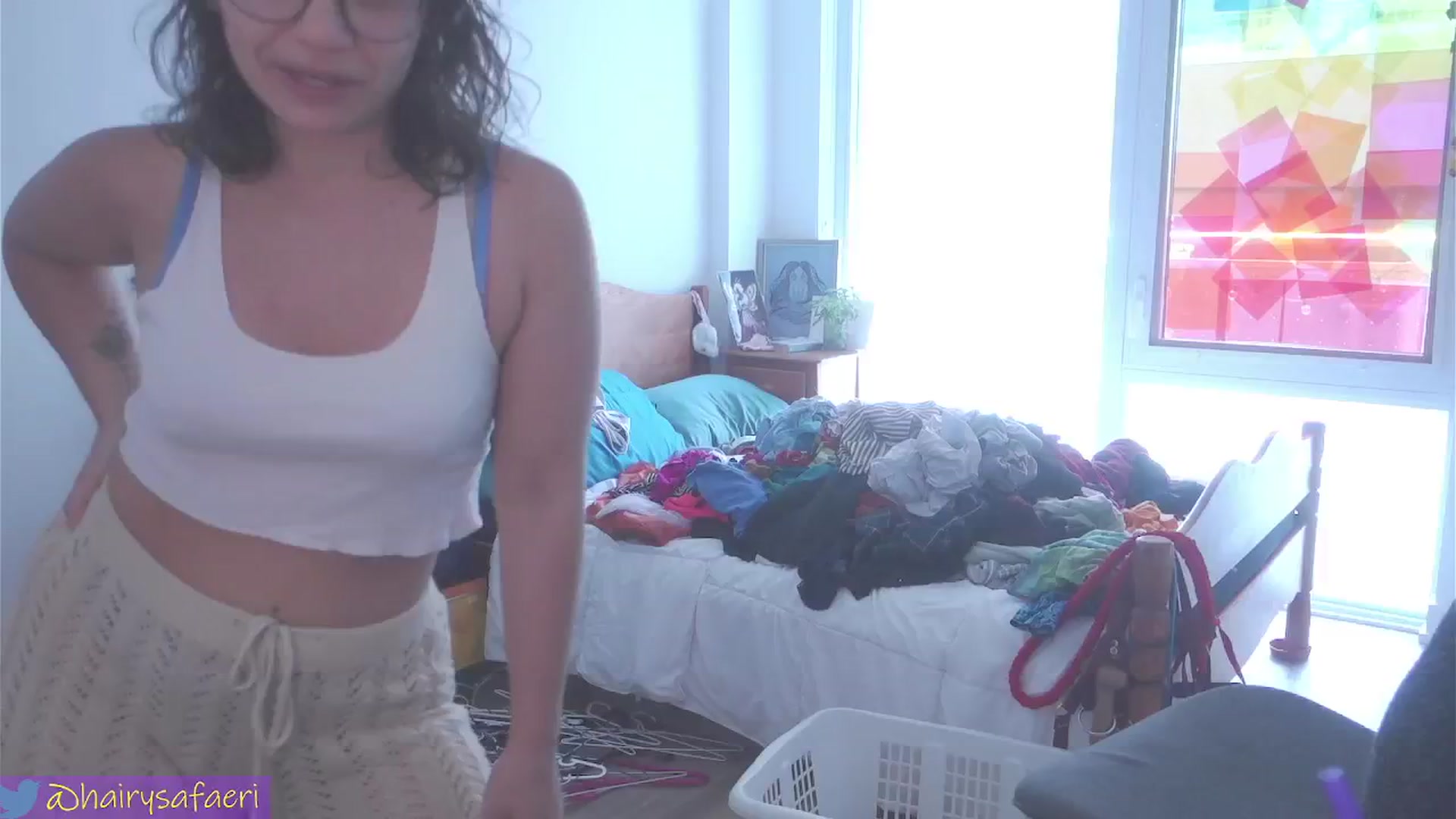 Gallery image thumbnail from HairySafaeri's myfreecams stream on, 07/30/2024, 15:55 image 9 of 20