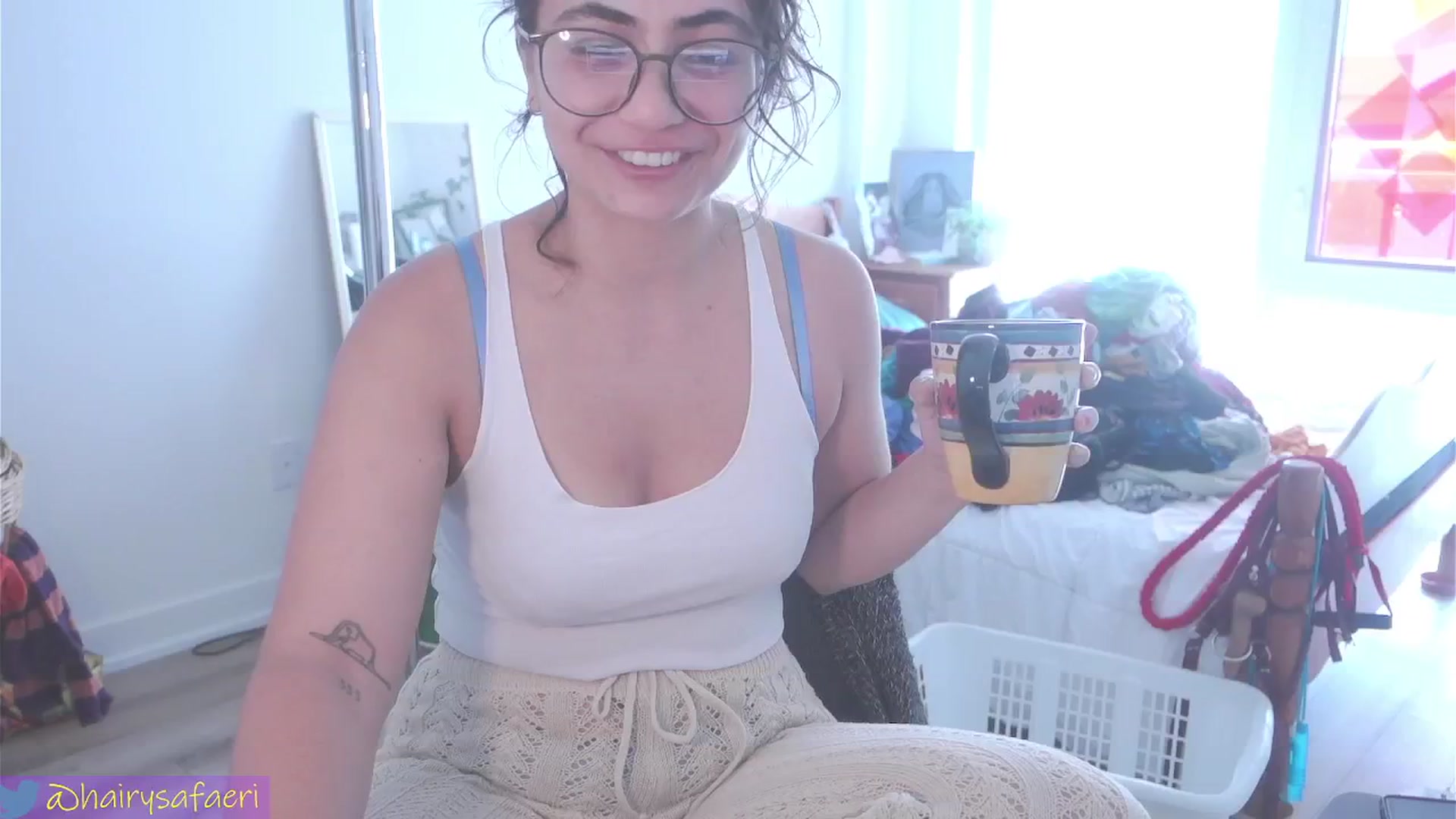 Gallery image thumbnail from HairySafaeri's myfreecams stream on, 07/30/2024, 15:55 image 1 of 20