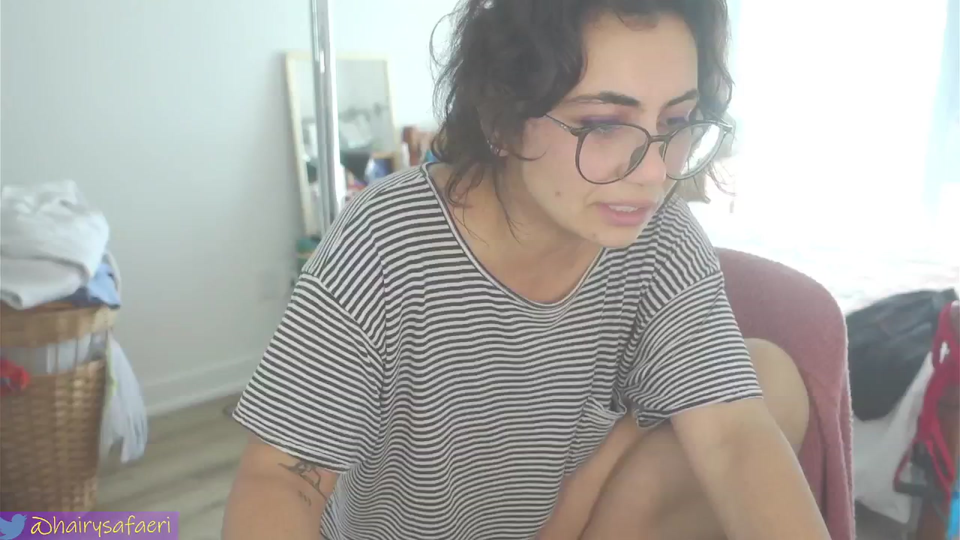 Gallery image thumbnail from HairySafaeri's myfreecams stream on, 08/15/2024, 17:32 image 15 of 20