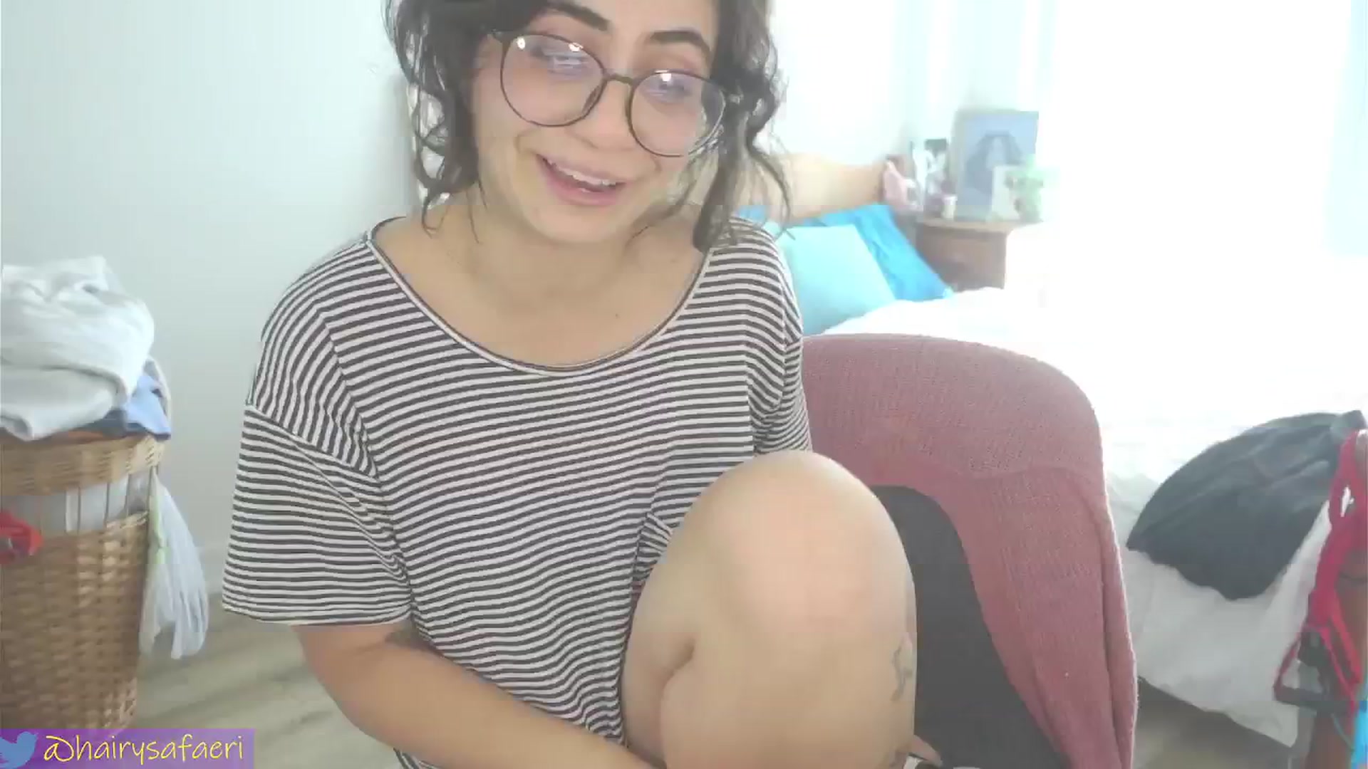 Gallery image thumbnail from HairySafaeri's myfreecams stream on, 08/15/2024, 17:32 image 14 of 20