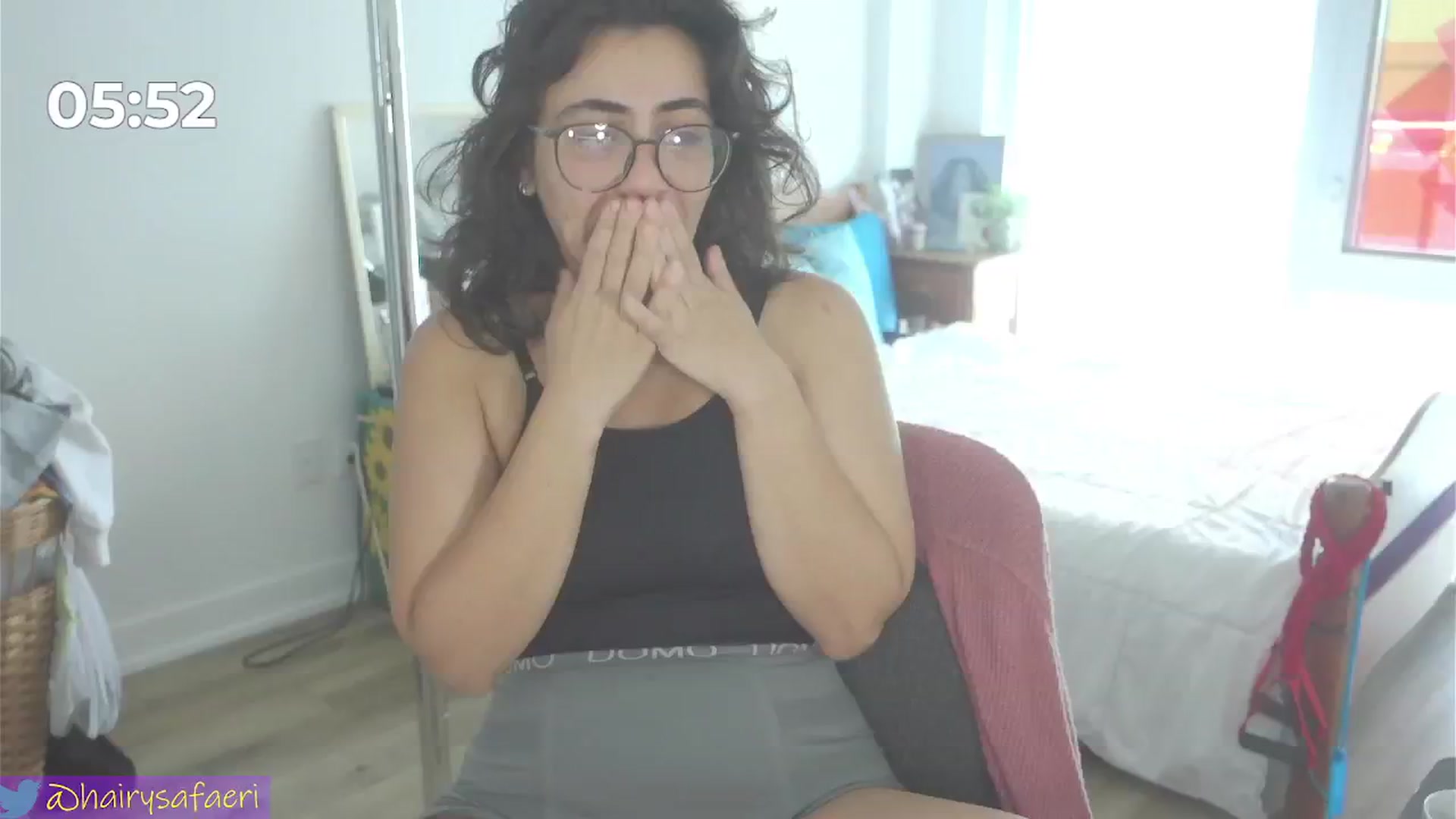 Gallery image thumbnail from HairySafaeri's myfreecams stream on, 08/16/2024, 14:39 image 13 of 20