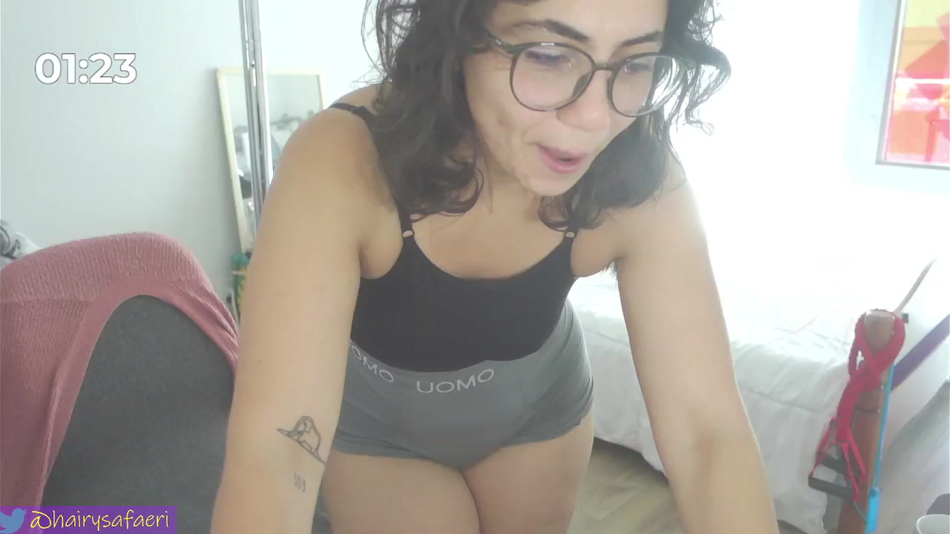 Gallery image thumbnail from HairySafaeri's myfreecams stream on, 08/16/2024, 14:39 image 20 of 20