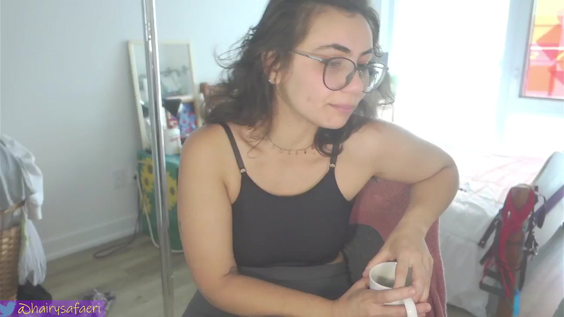 Gallery image thumbnail from HairySafaeri's myfreecams stream on, 08/16/2024, 20:04 image 7 of 20