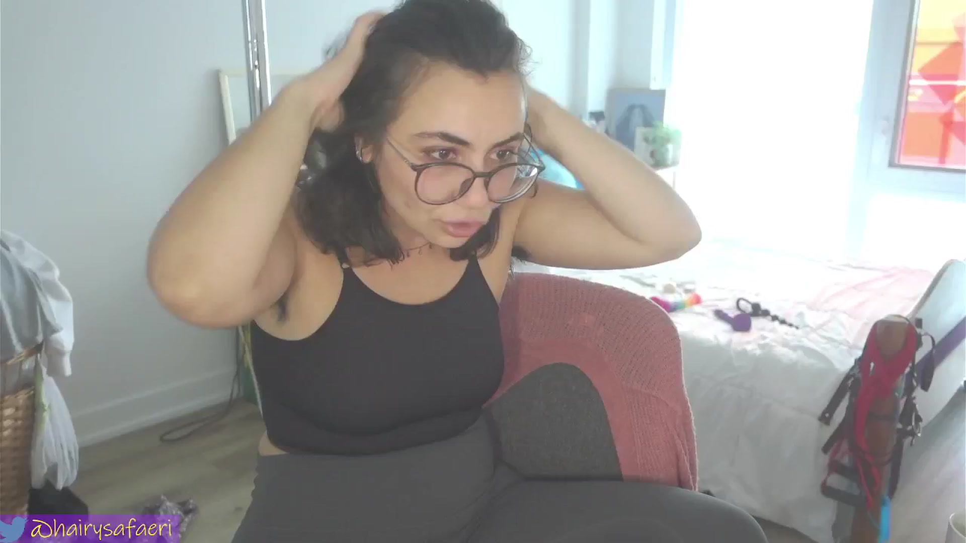 Gallery image thumbnail from HairySafaeri's myfreecams stream on, 08/16/2024, 20:04 image 9 of 20