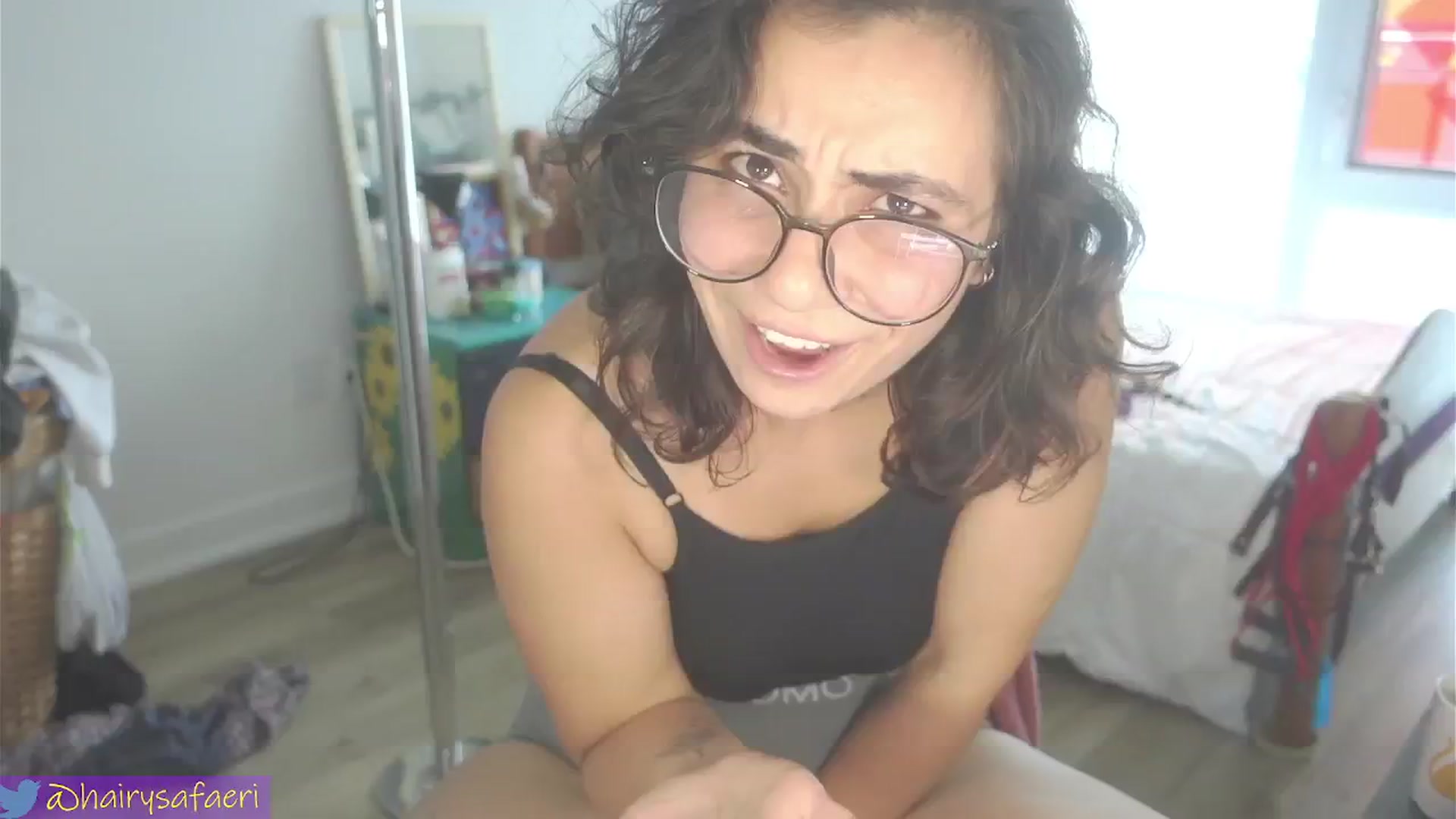 Gallery image thumbnail from HairySafaeri's myfreecams stream on, 08/16/2024, 20:04 image 20 of 20