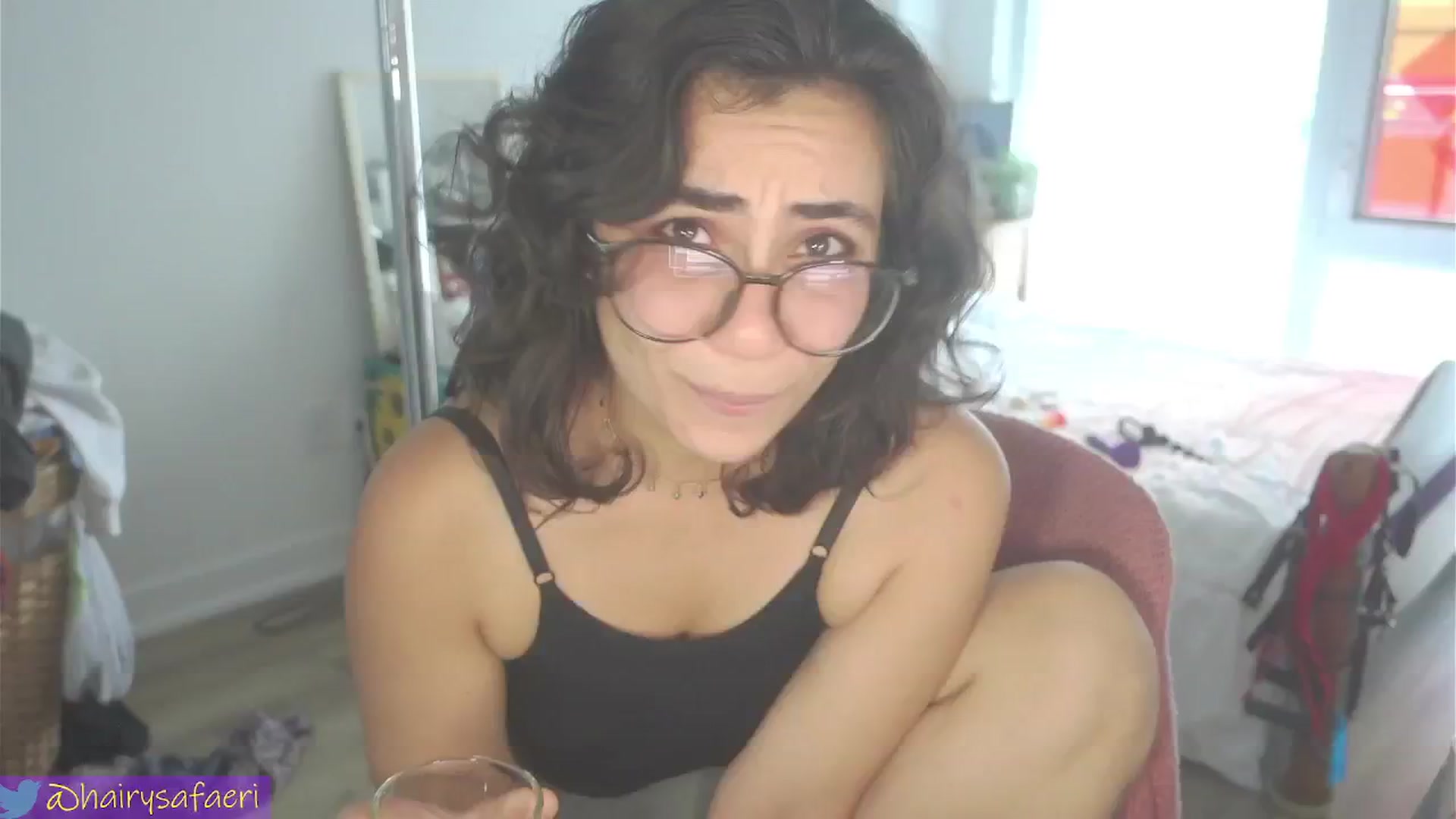 Gallery image thumbnail from HairySafaeri's myfreecams stream on, 08/17/2024, 24:12 image 4 of 20