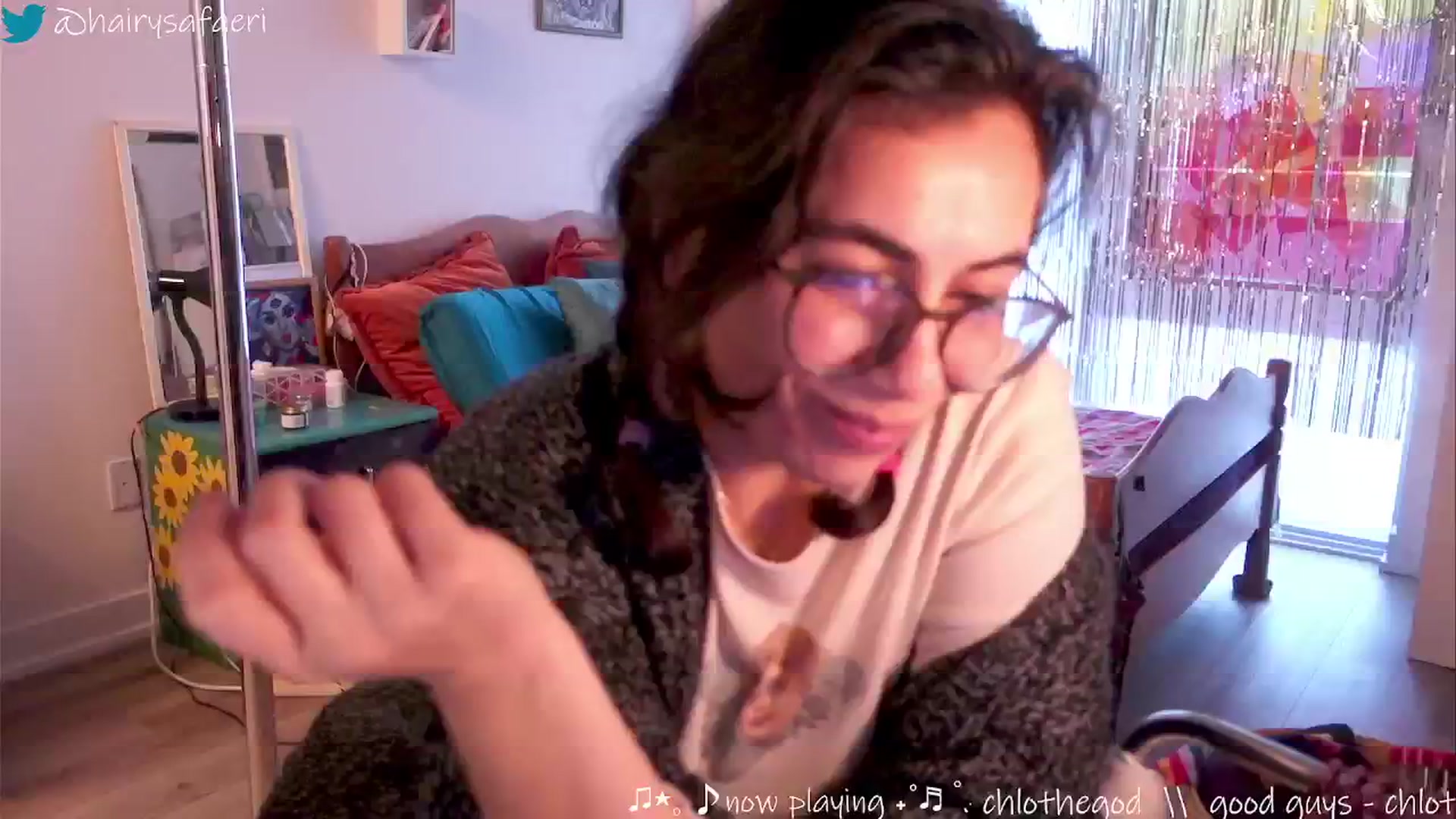 Gallery image thumbnail from HairySafaeri's myfreecams stream on, 11/18/2024, 20:06 image 7 of 20