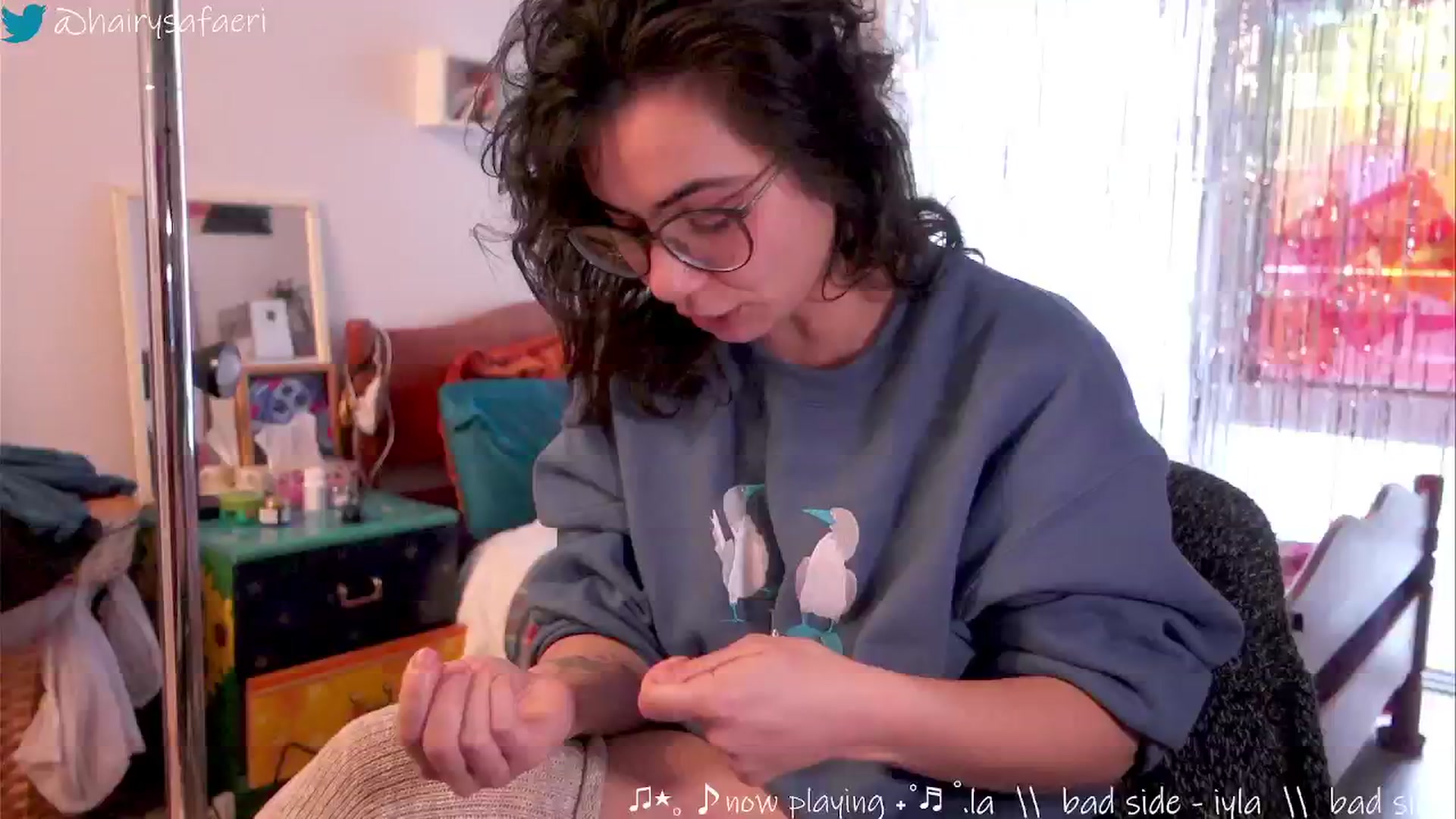 Gallery image thumbnail from HairySafaeri's myfreecams stream on, 11/21/2024, 17:43 image 16 of 20