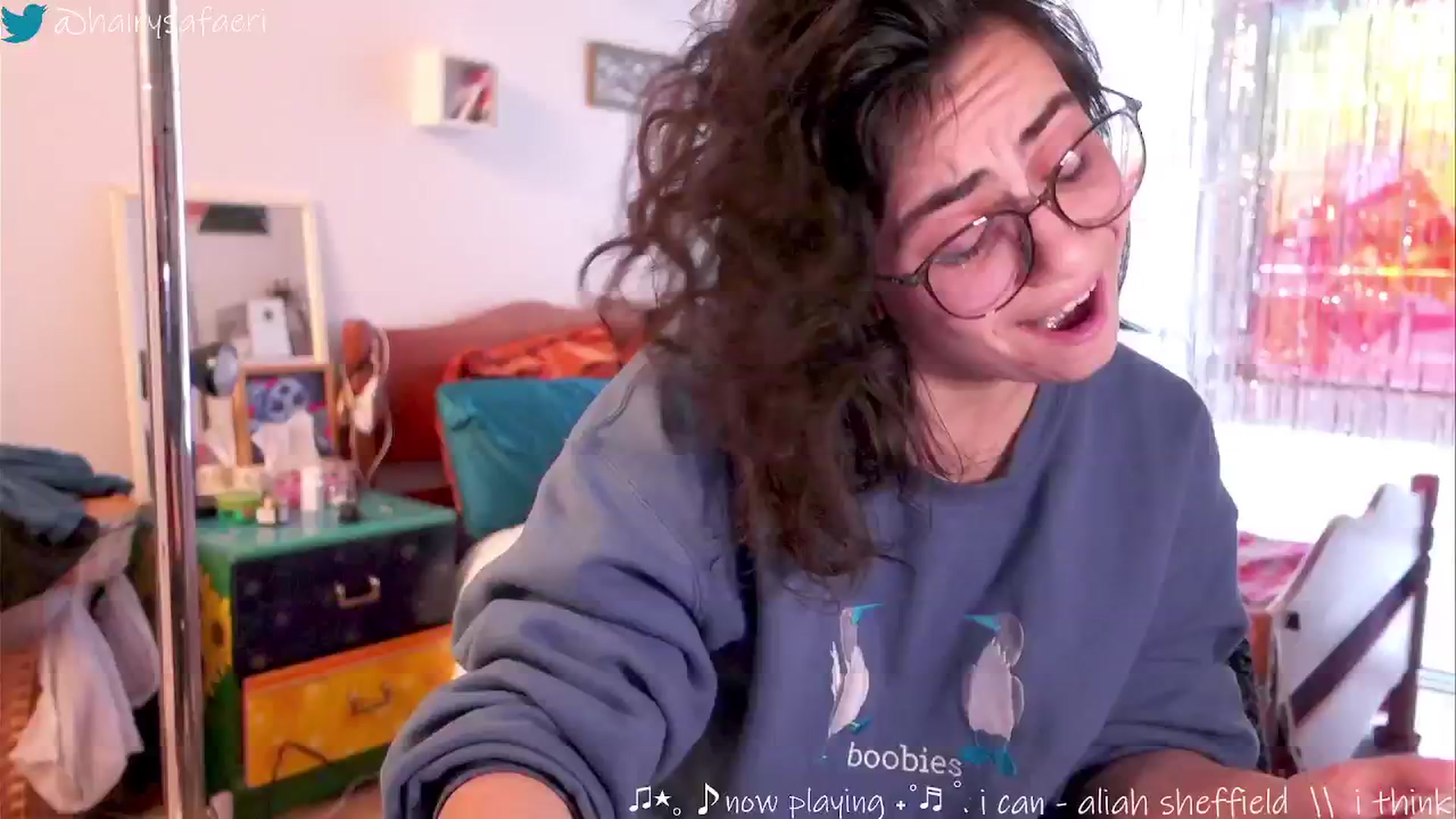 Gallery image thumbnail from HairySafaeri's myfreecams stream on, 11/21/2024, 17:43 image 13 of 20