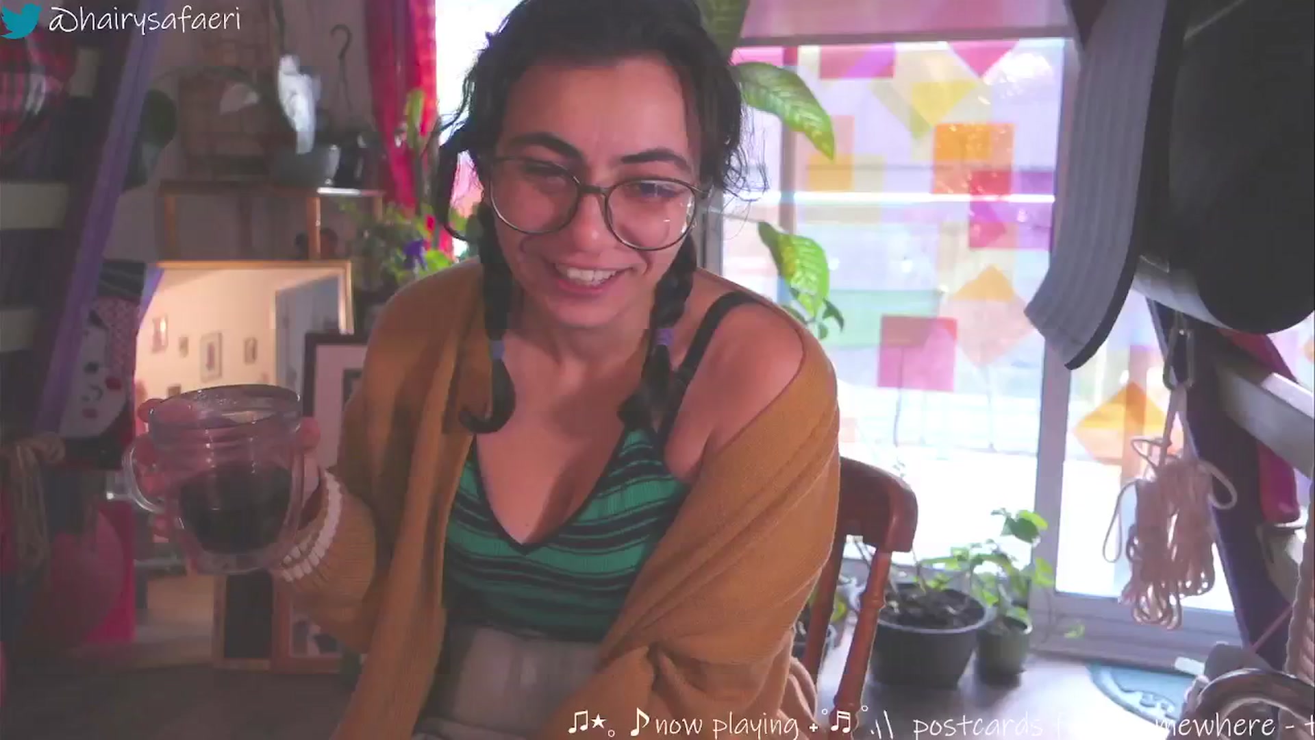 Gallery image thumbnail from HairySafaeri's myfreecams stream on, 11/26/2024, 18:56 image 1 of 20
